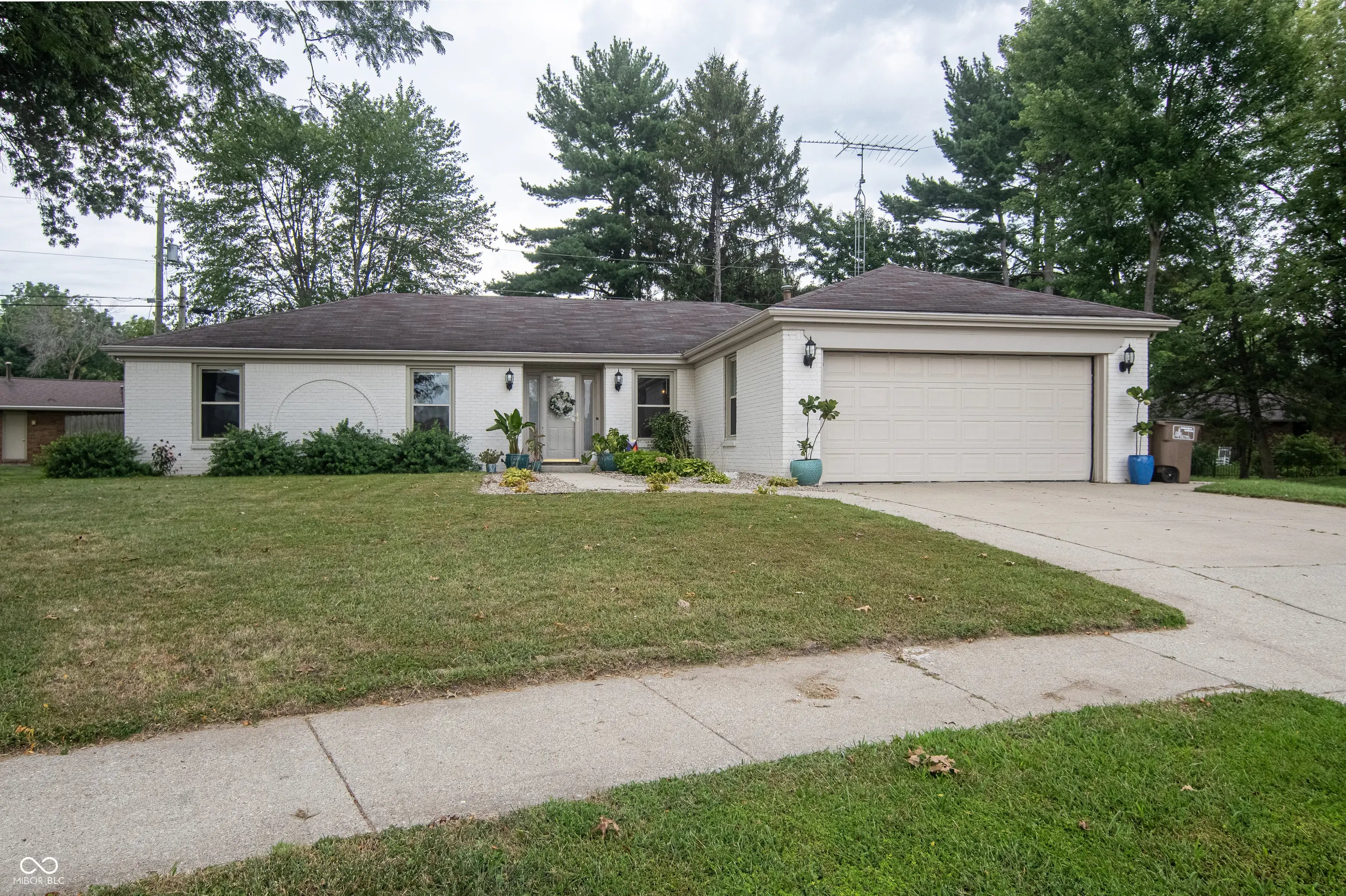 3335 Woodcrest Court, Columbus