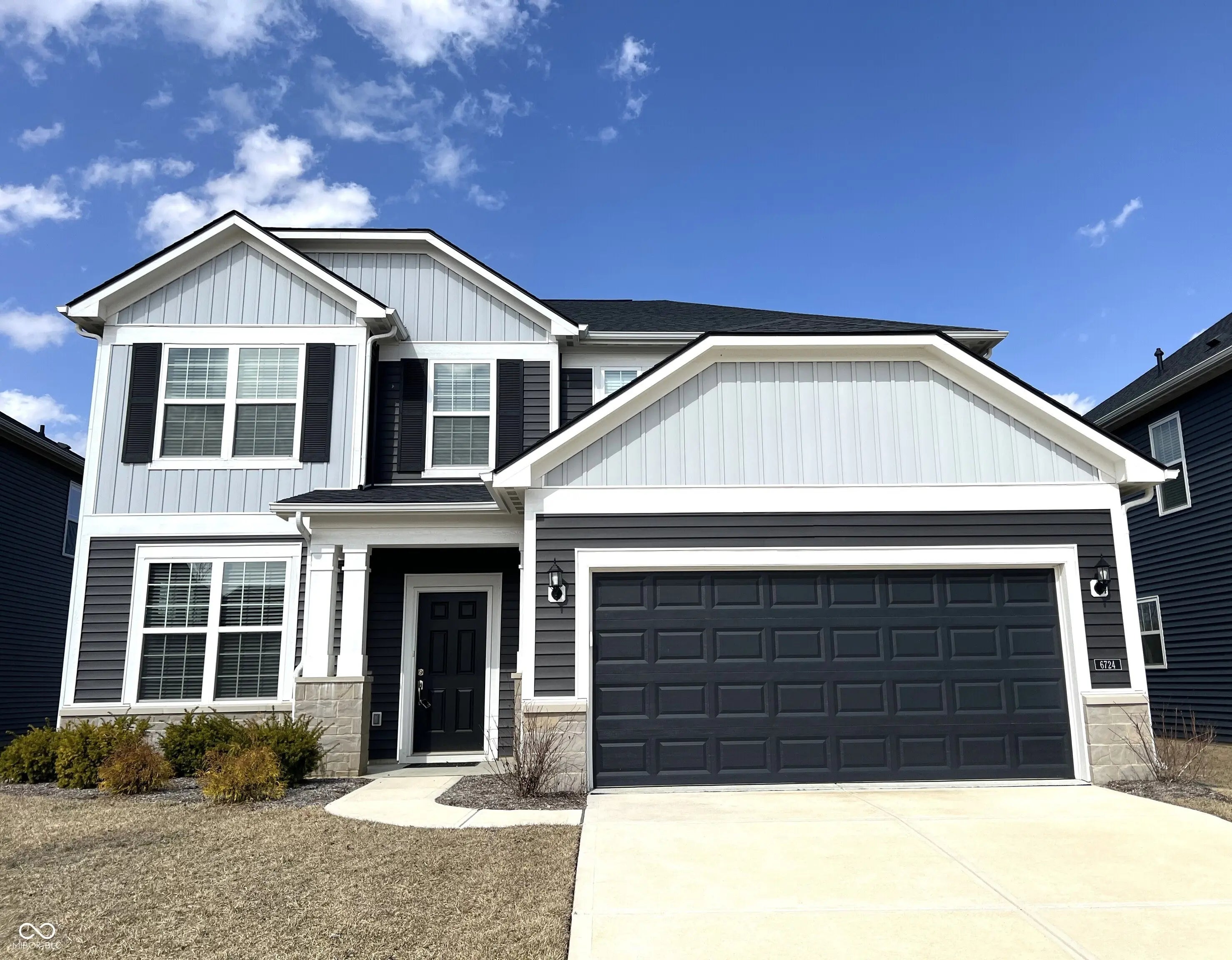 6724 Seattle Slew Drive, Whitestown