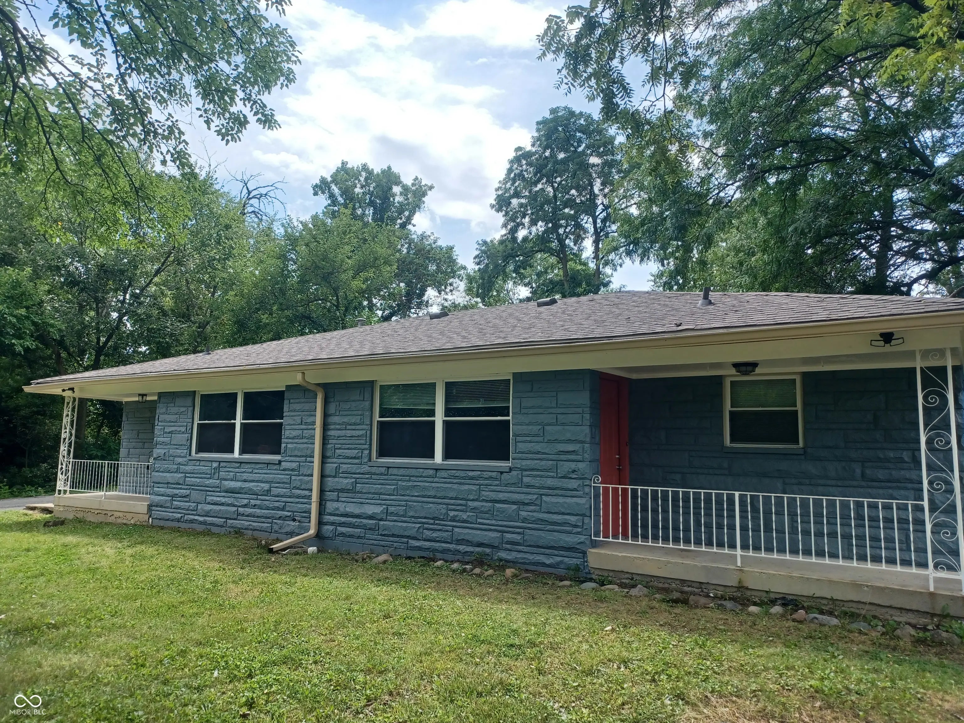 2204 N Elizabeth Street, Indianapolis