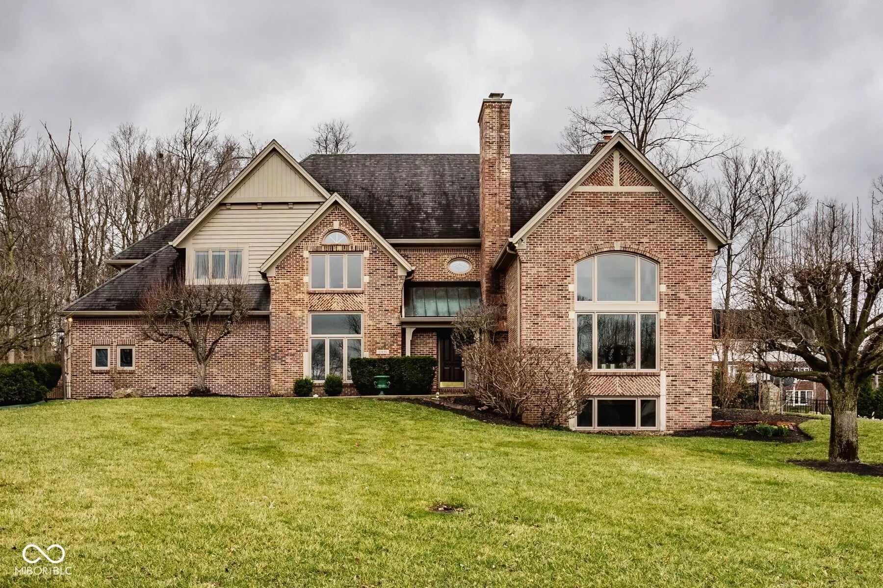 Photo of 11691 Diamond Pointe Court Indianapolis, IN 46236