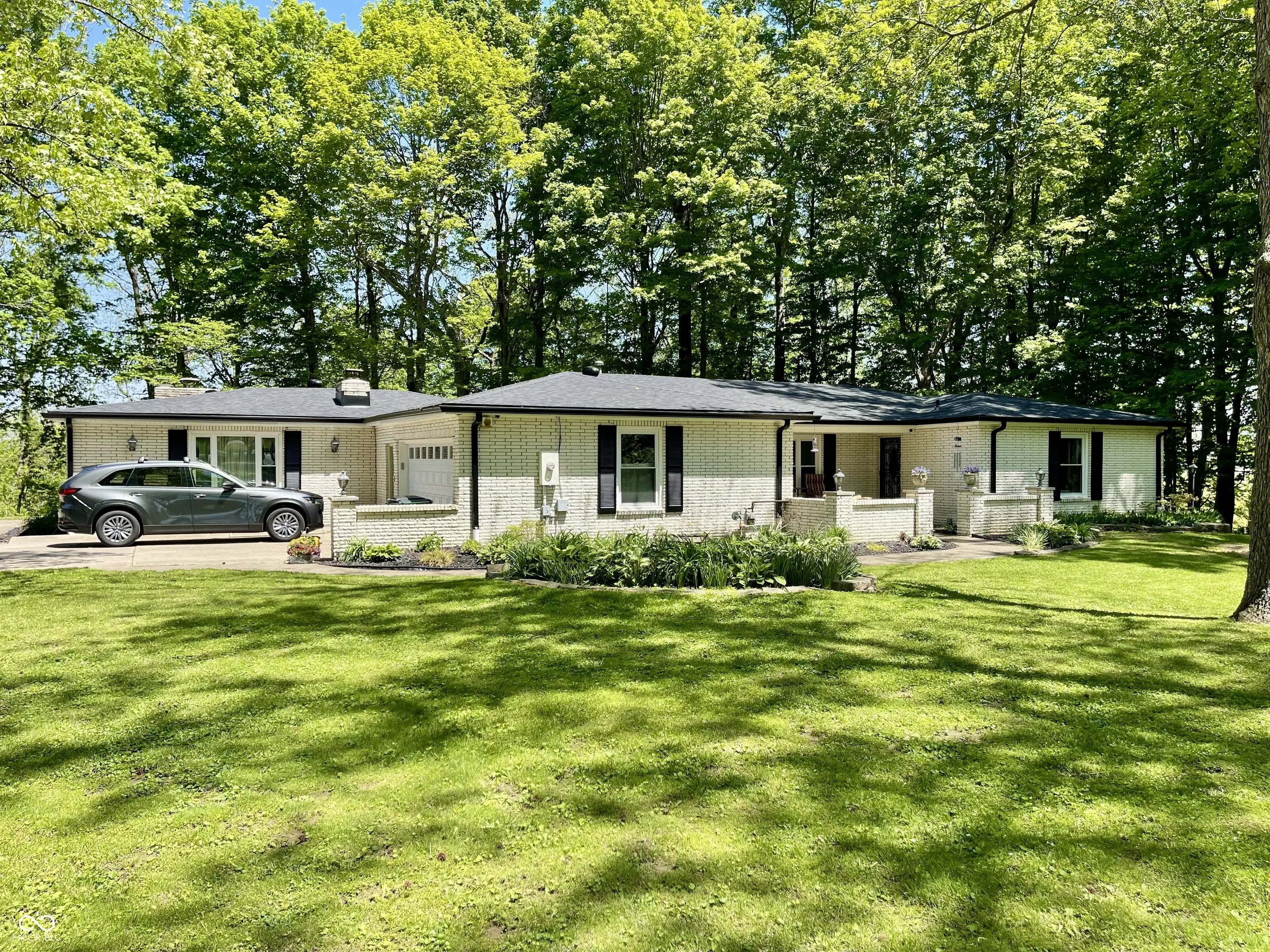 2408 E Stafford Place, Martinsville