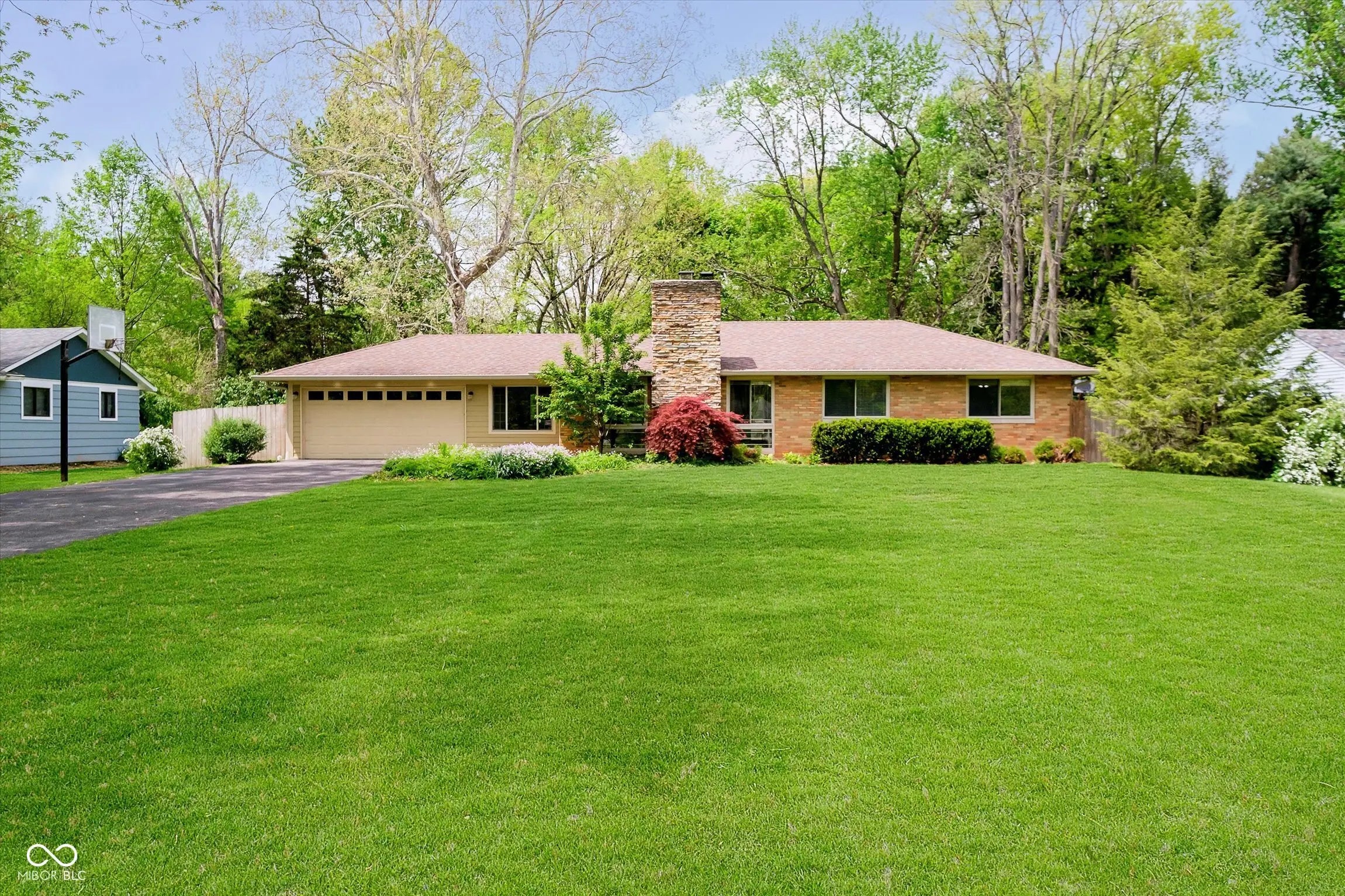 8808 Manderley Drive, Indianapolis