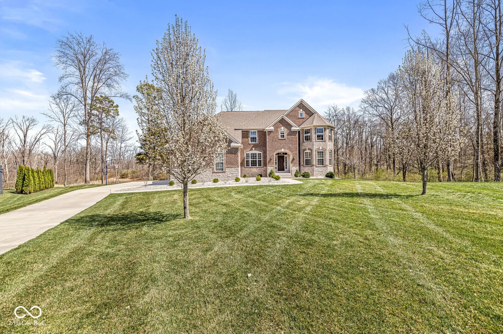 1527 Canyon Oak Lane, Columbus