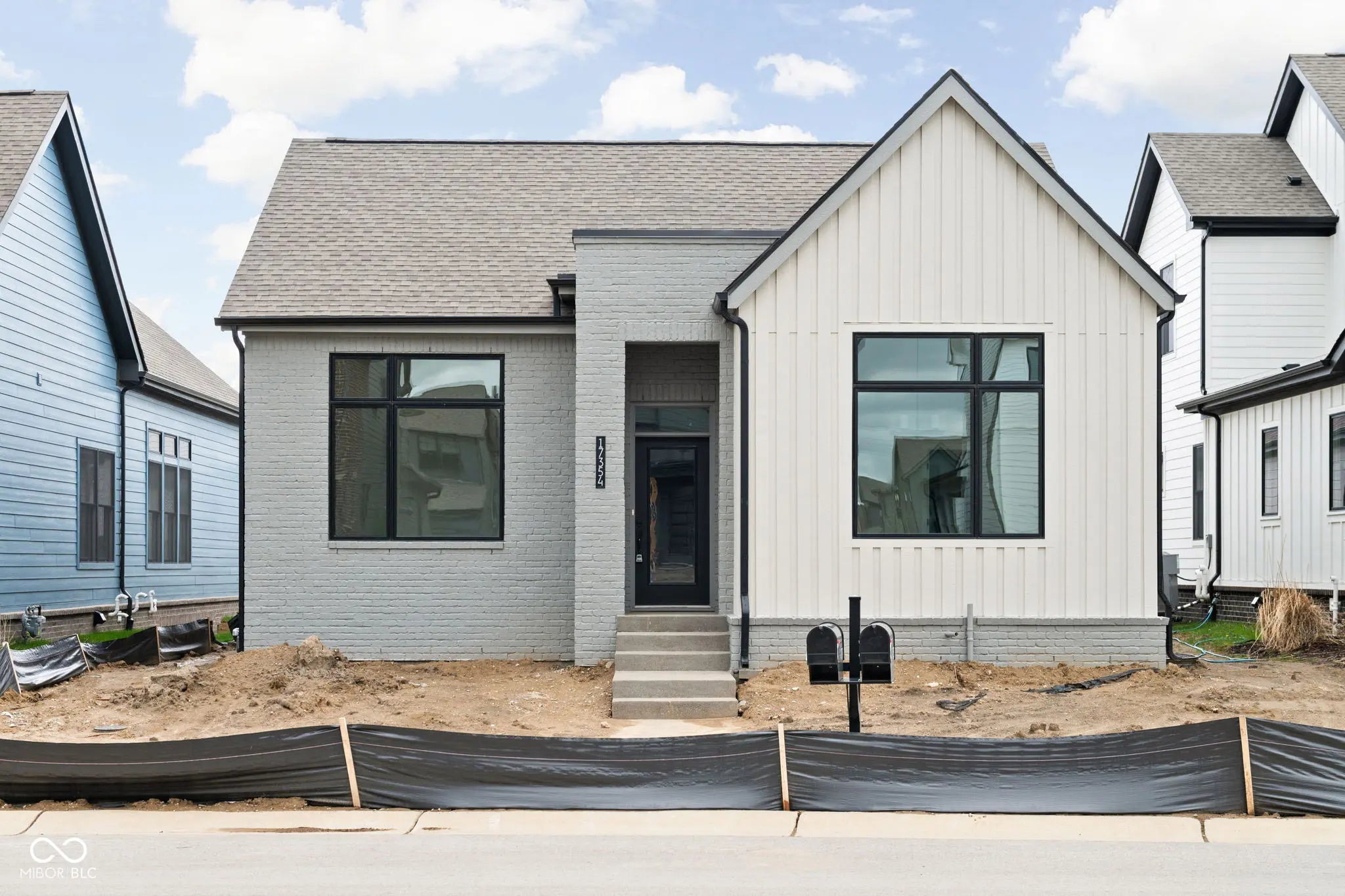 17354 Newton Main Street, Westfield