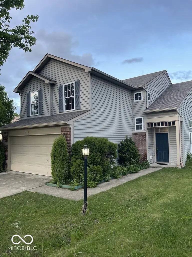 8033 Lake Tree Circle, Indianapolis