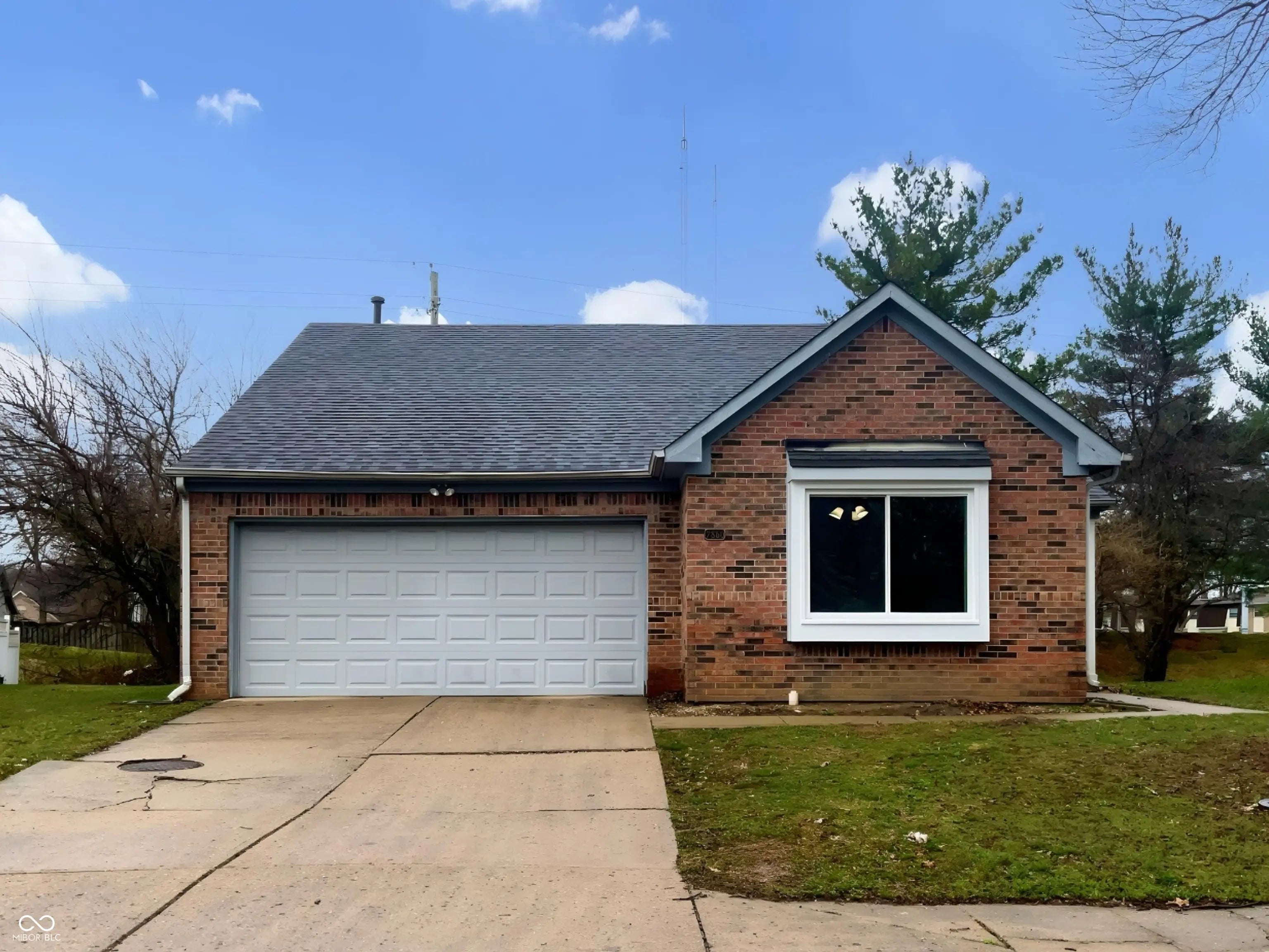 7850 Park North Bend, Indianapolis
