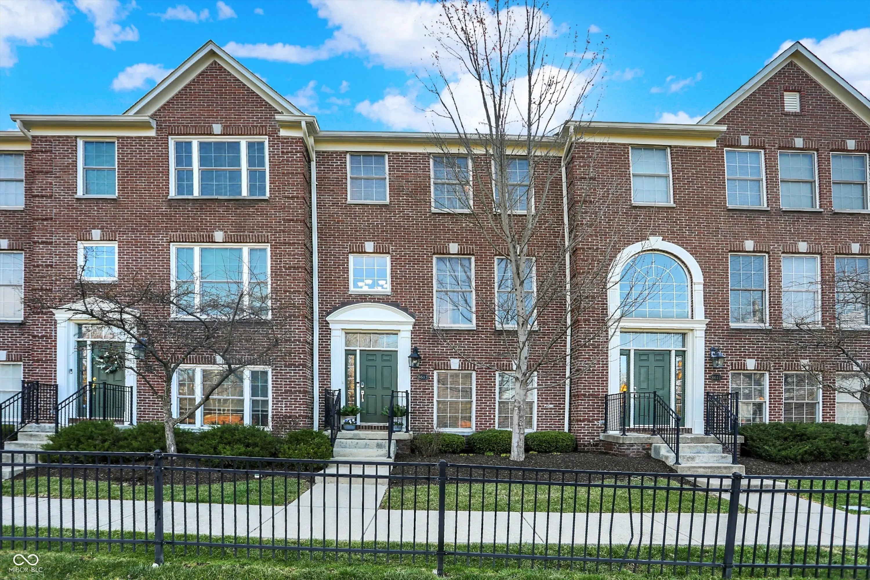 8613 N Meridian Street, Indianapolis