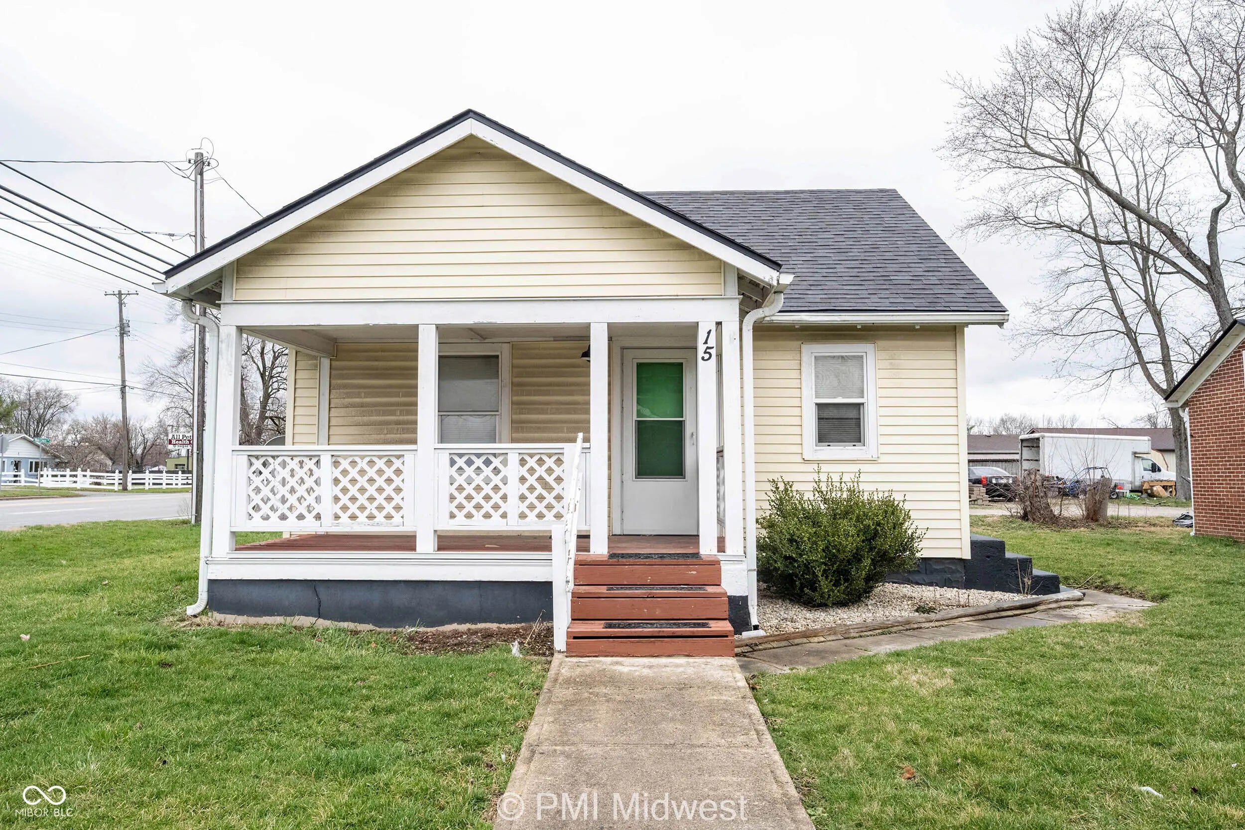 2142-15 W Us Highway 40, Greenfield