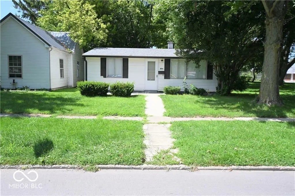 1324 S East Street, Lebanon