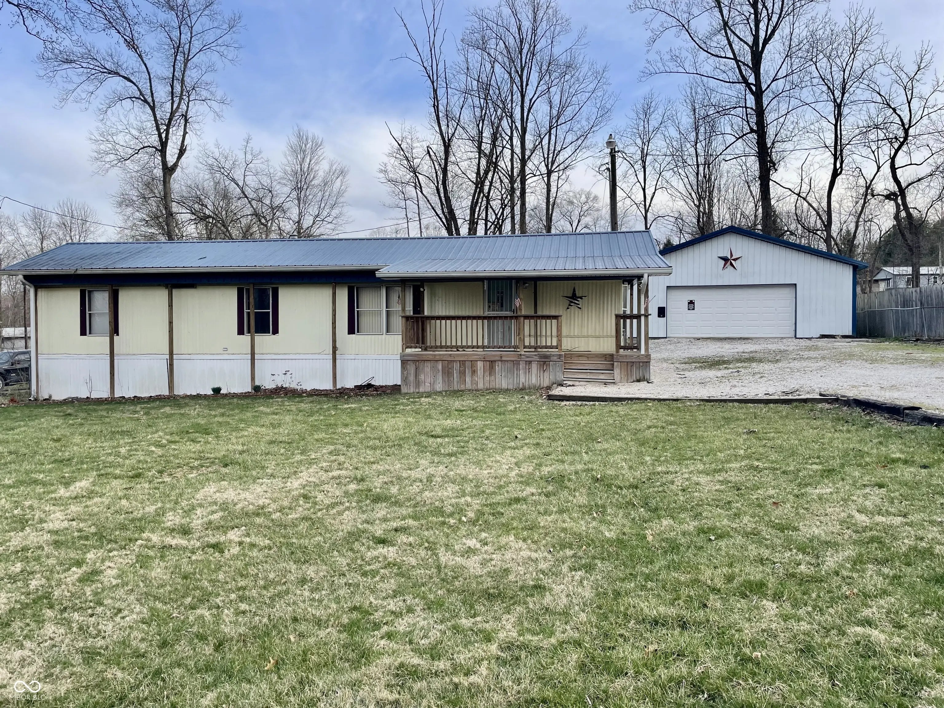 5012 Pond Road, Cloverdale