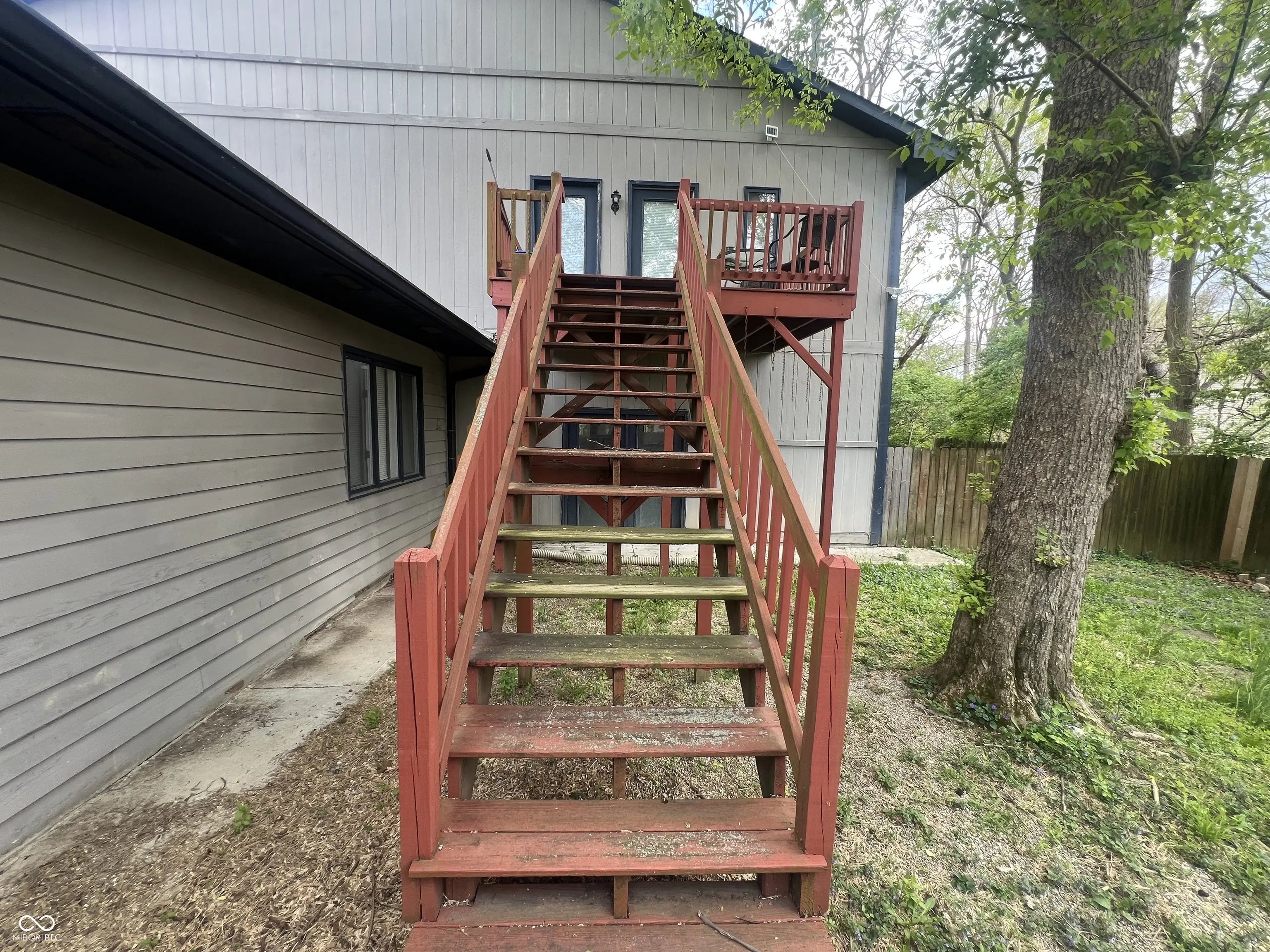 945 Unit B Fox Hill Drive, Indianapolis