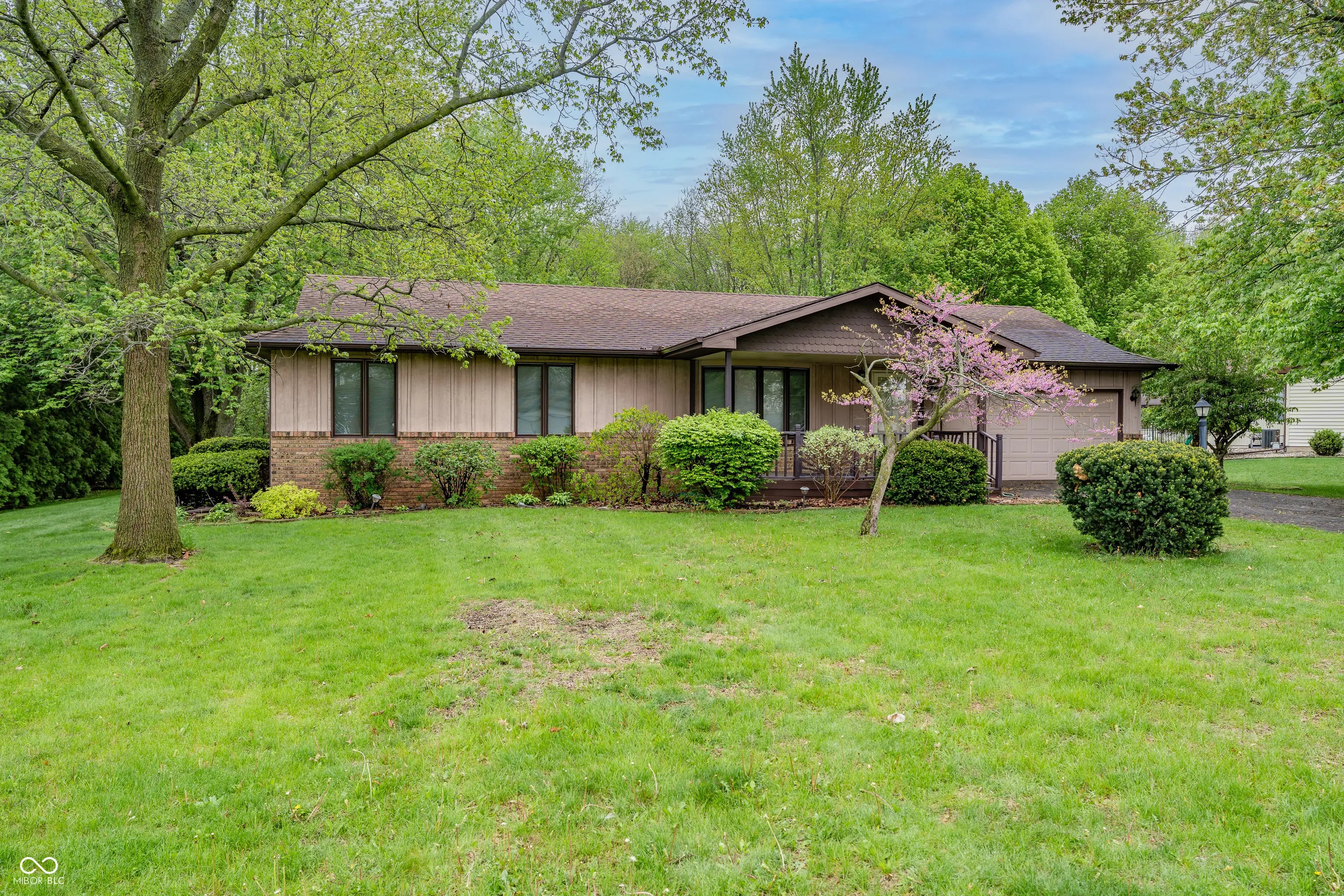 Photo of 1895 E Schoolview Drive Rochester, IN 46975