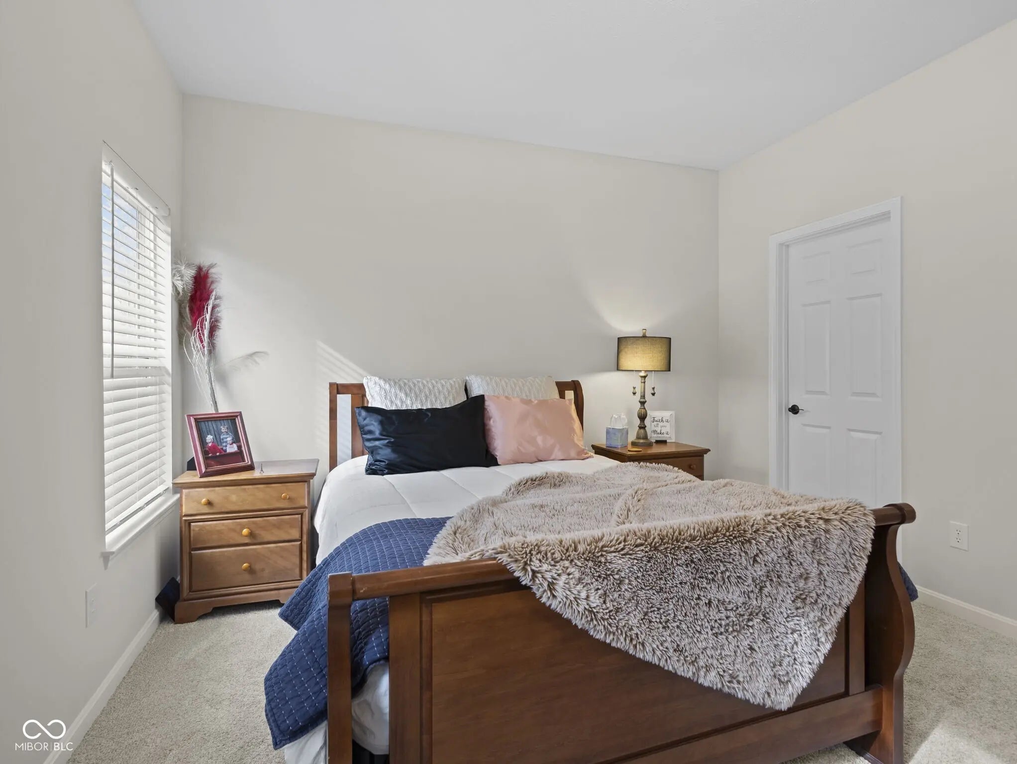 1911 S A Street MLS 22028853 Rolling Hills photo 12