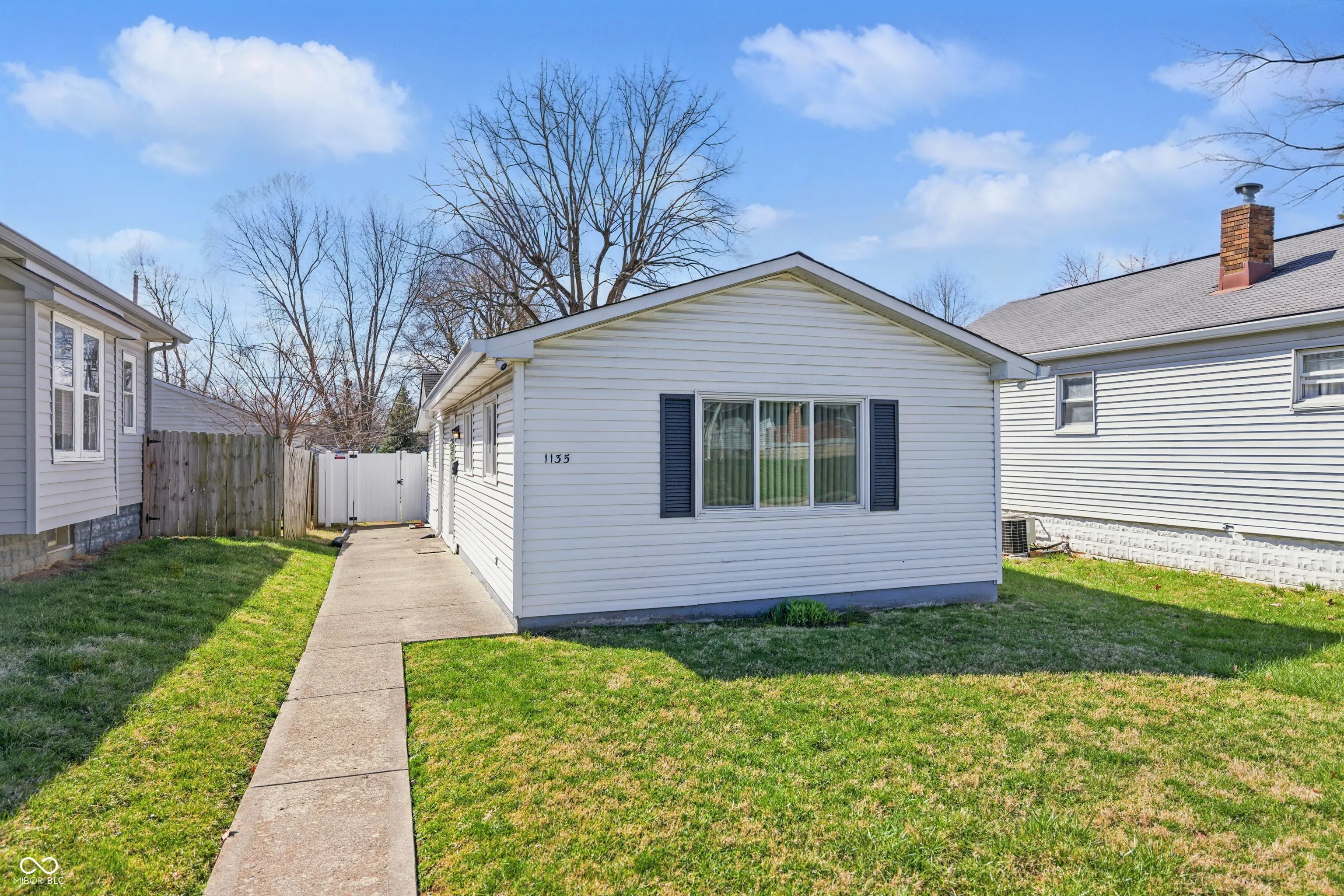 1135 E Southern Avenue, Indianapolis