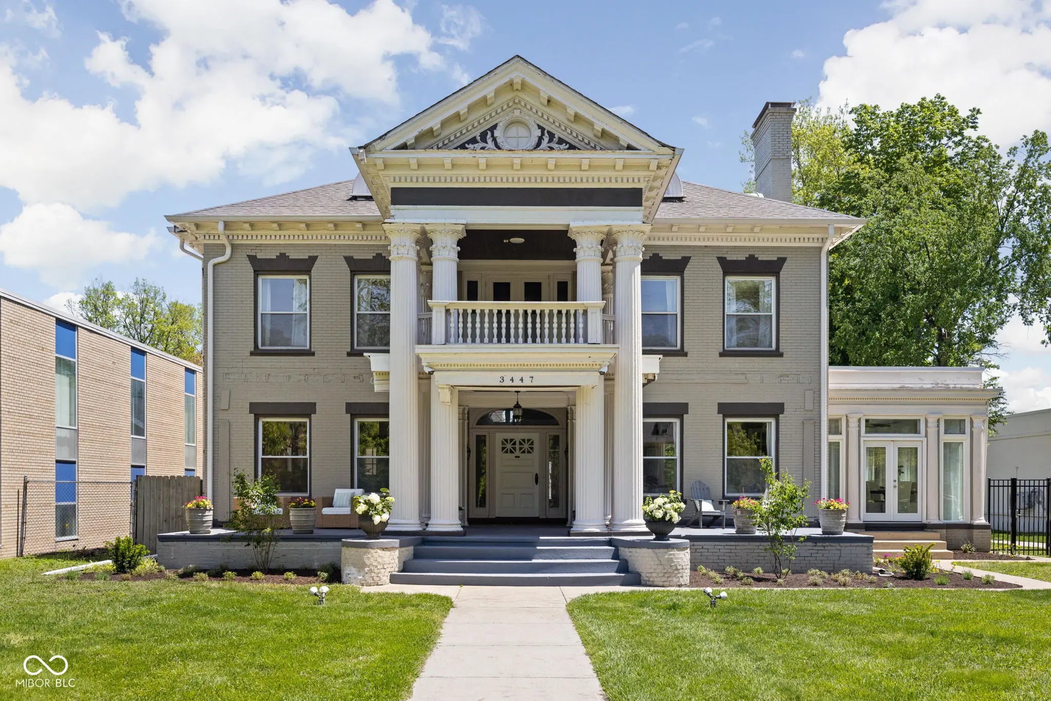 Photo of 3447 Washington Boulevard Indianapolis, IN 46205