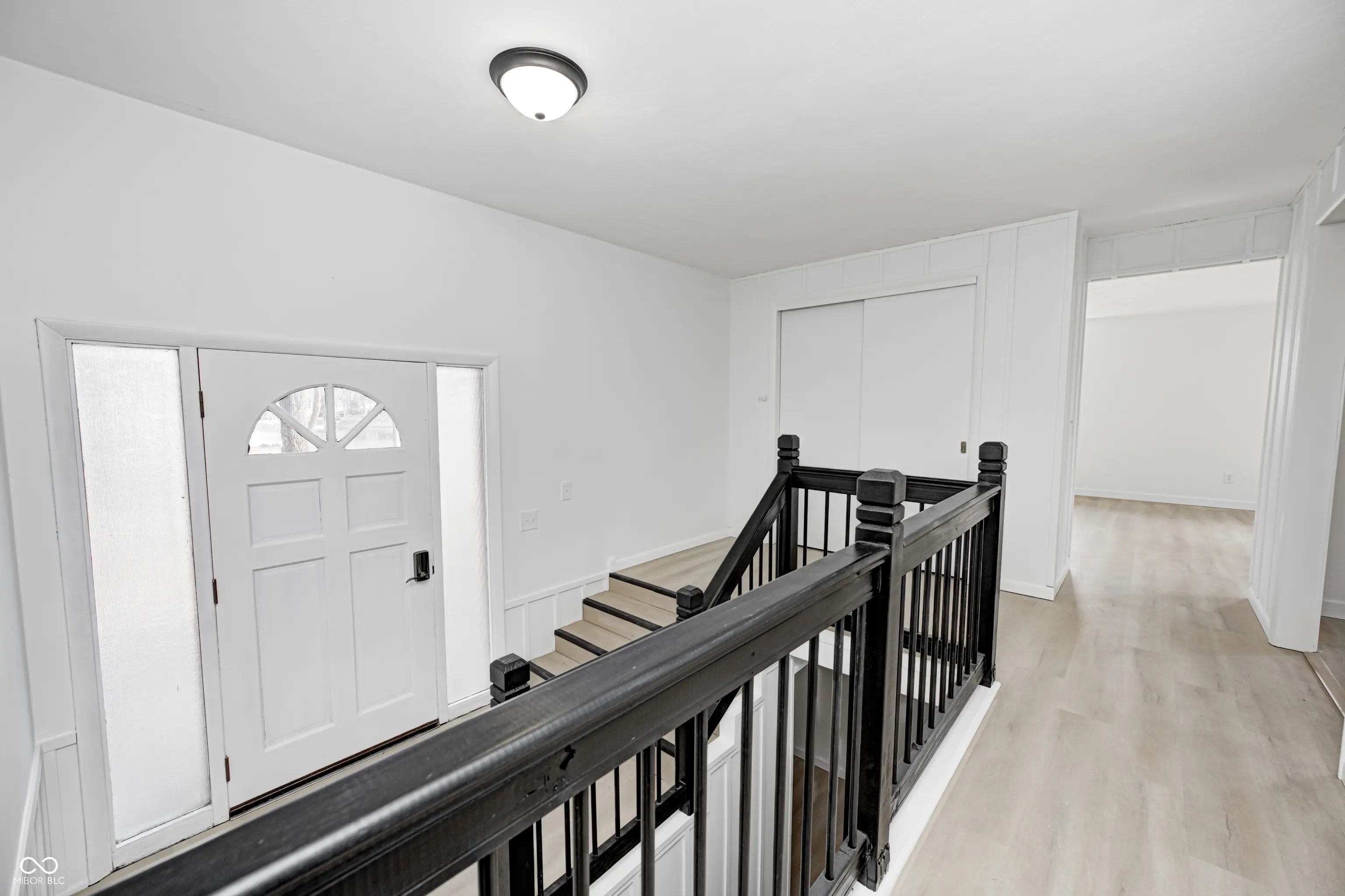 5453 S Westwood Drive MLS 22029850 Lake Haven photo 19