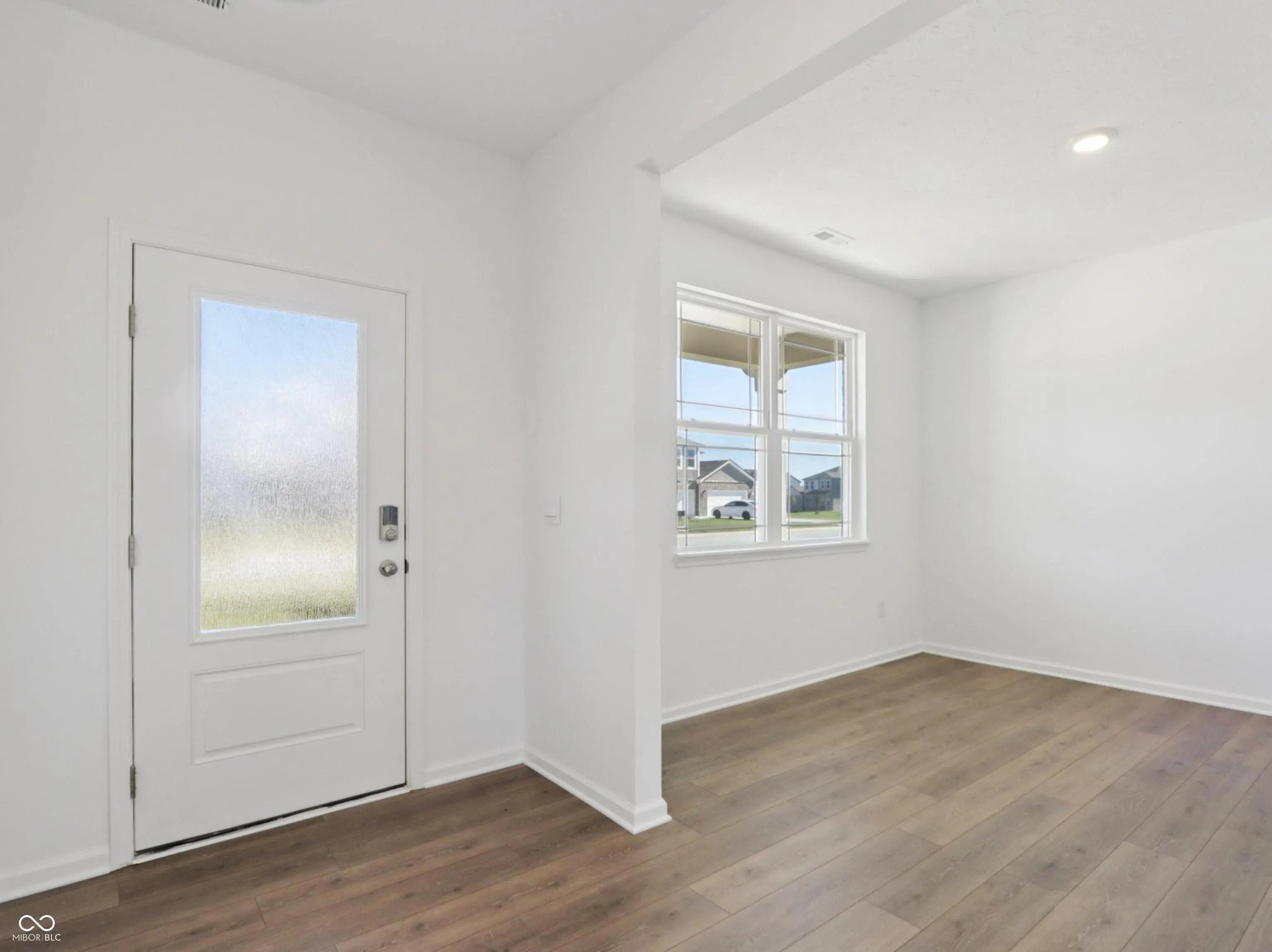 221 Ames Drive MLS 22030007 Saddlebrook Farms photo 3