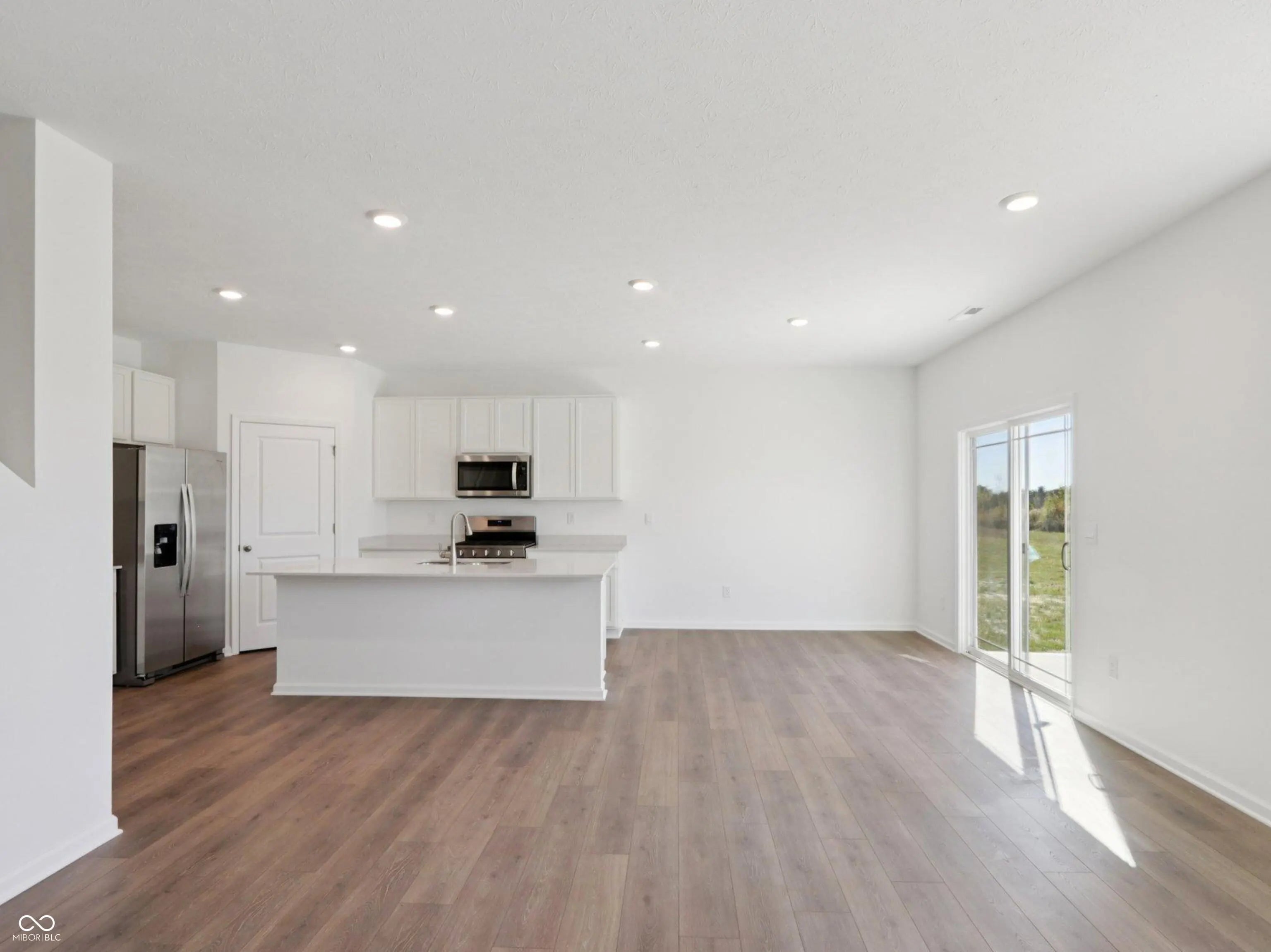 221 Ames Drive MLS 22030007 Saddlebrook Farms photo 9