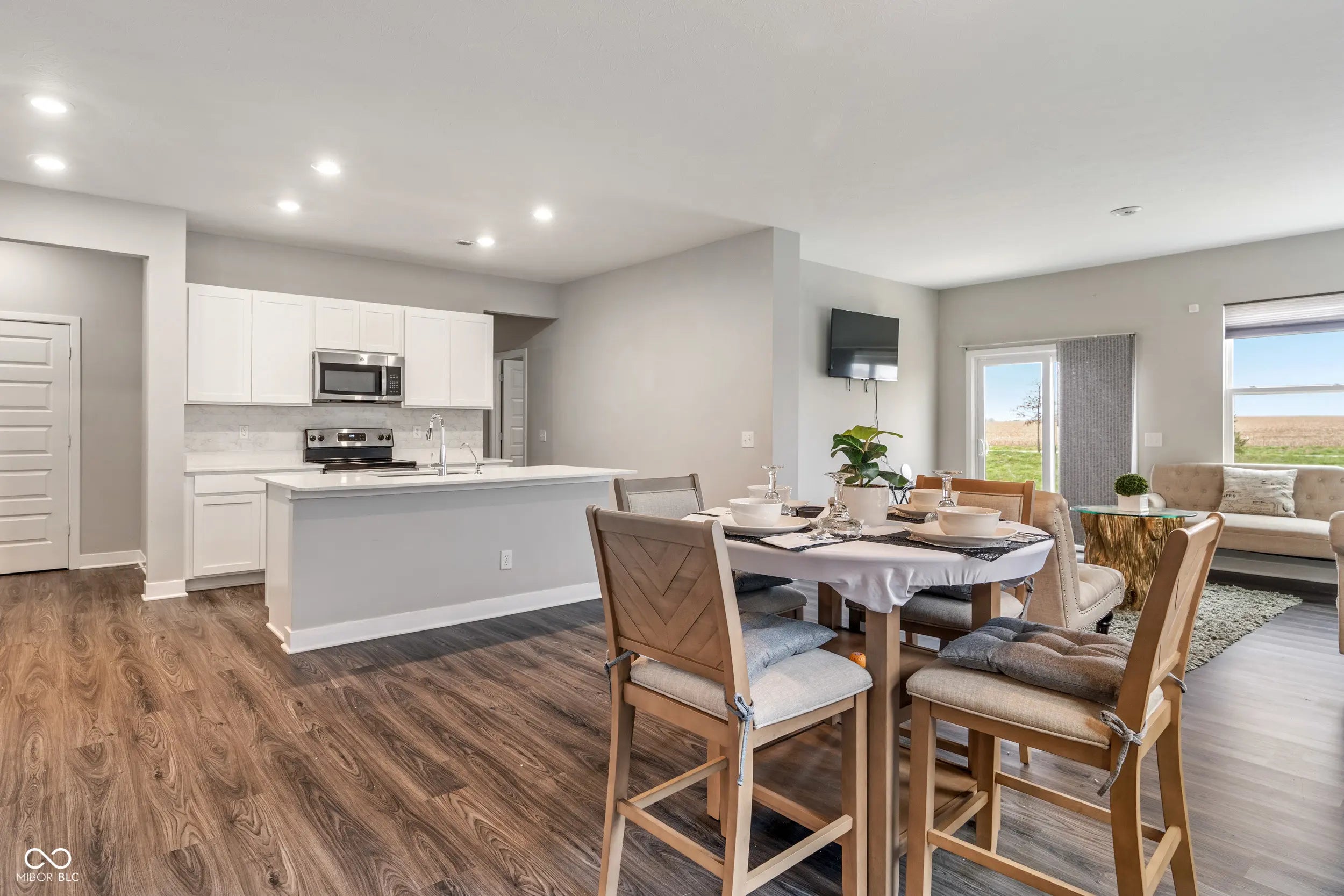 432 Bluestem Lane, Whiteland