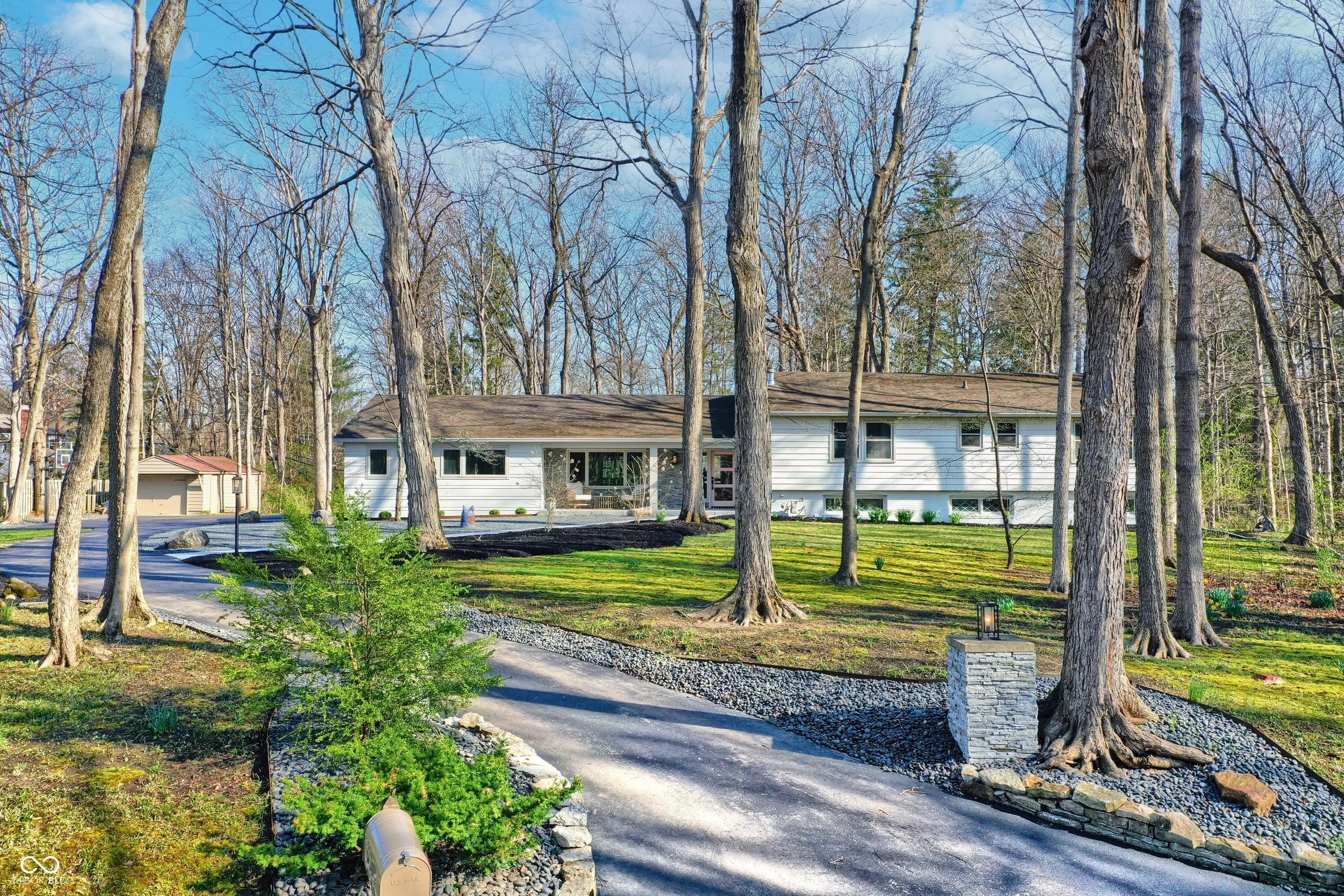 8990 Pickwick Drive, Indianapolis