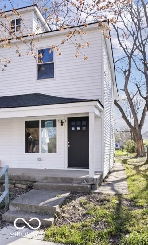Photo of 243 N Tacoma Avenue Indianapolis, IN 46201