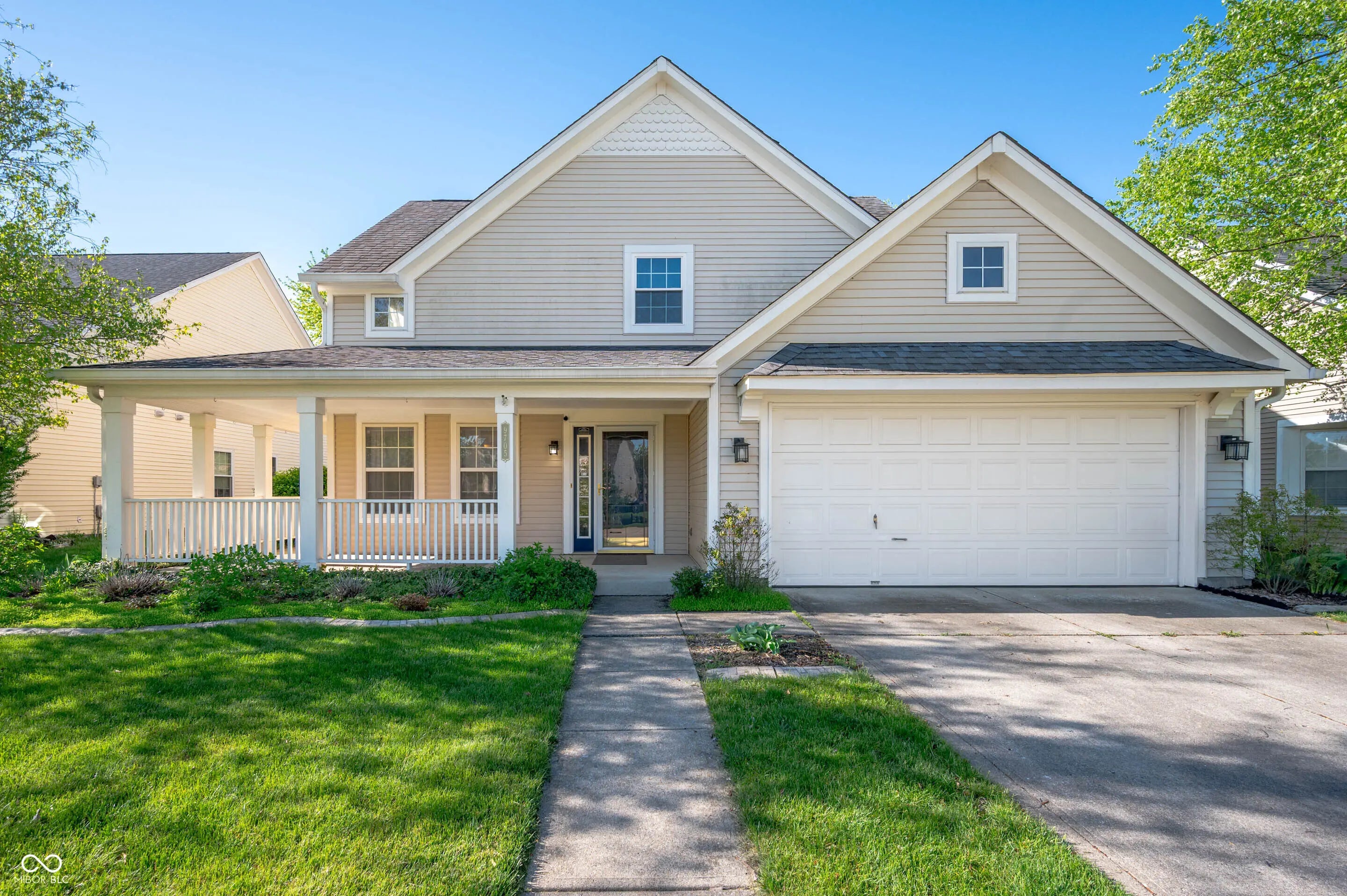 9705 Shasta Drive, Fishers
