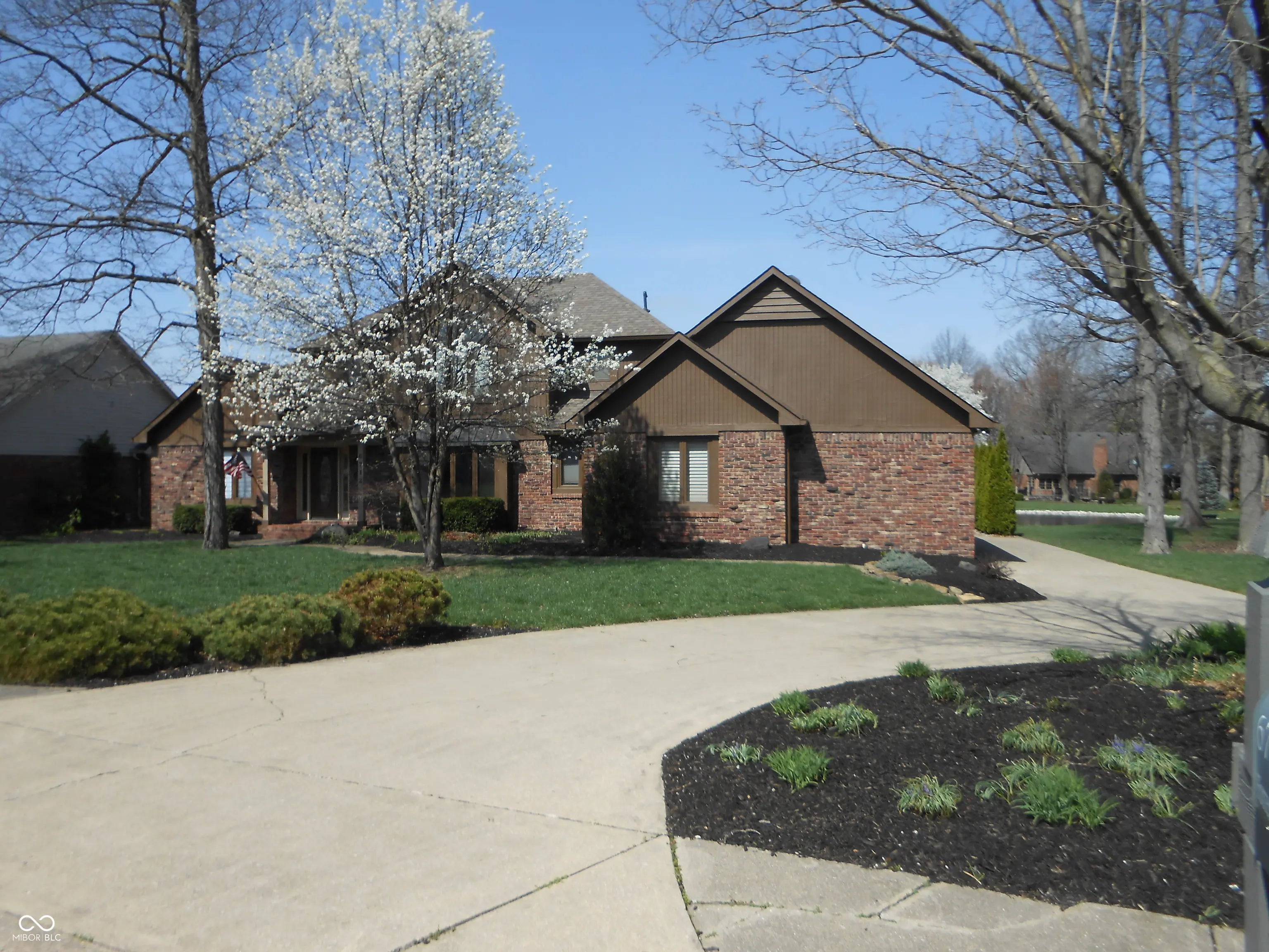 6712 Forrest Commons Boulevard, Indianapolis