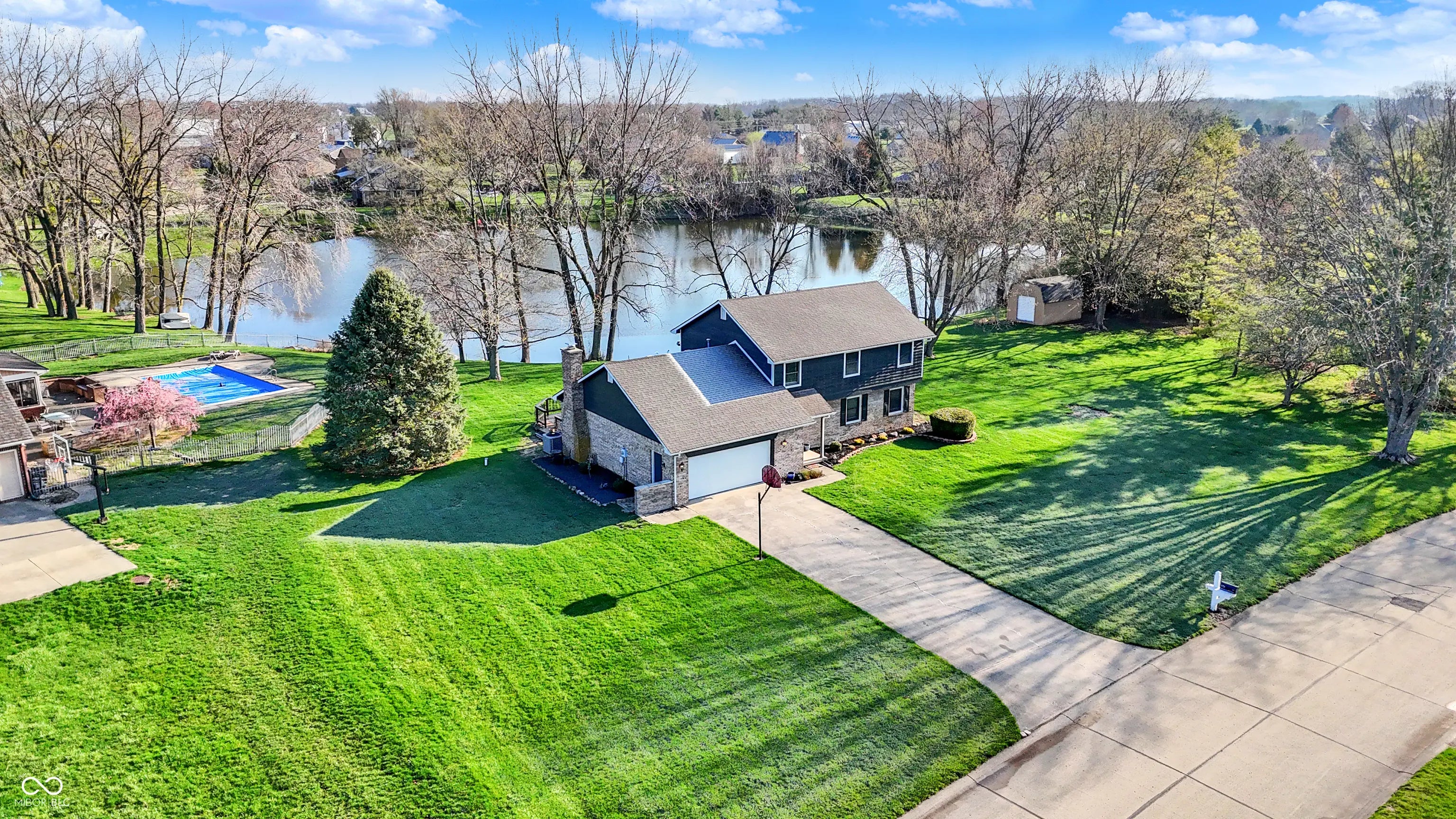 3771 Lakewood Drive, Greenfield