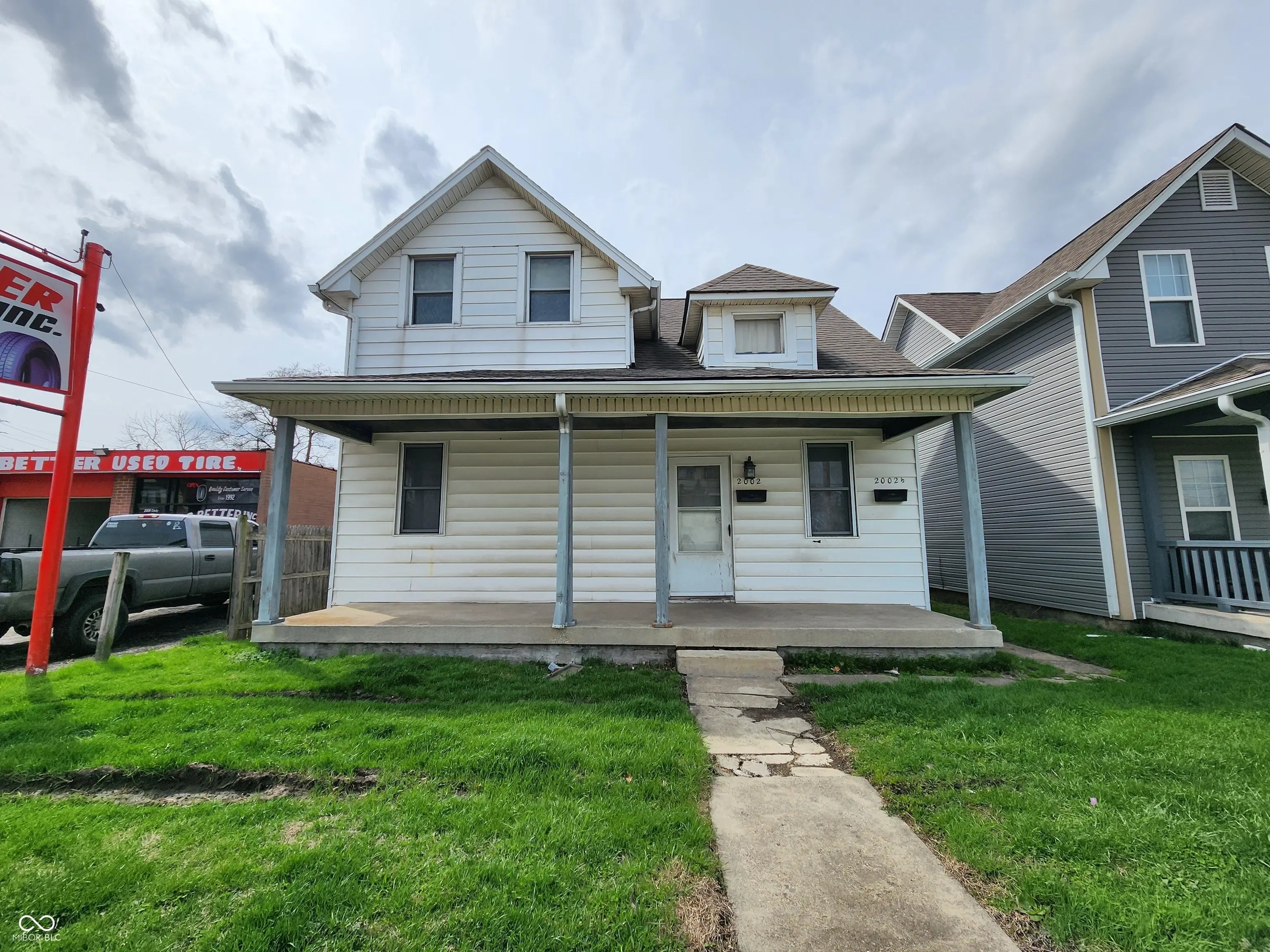2002 Shelby Street, Indianapolis