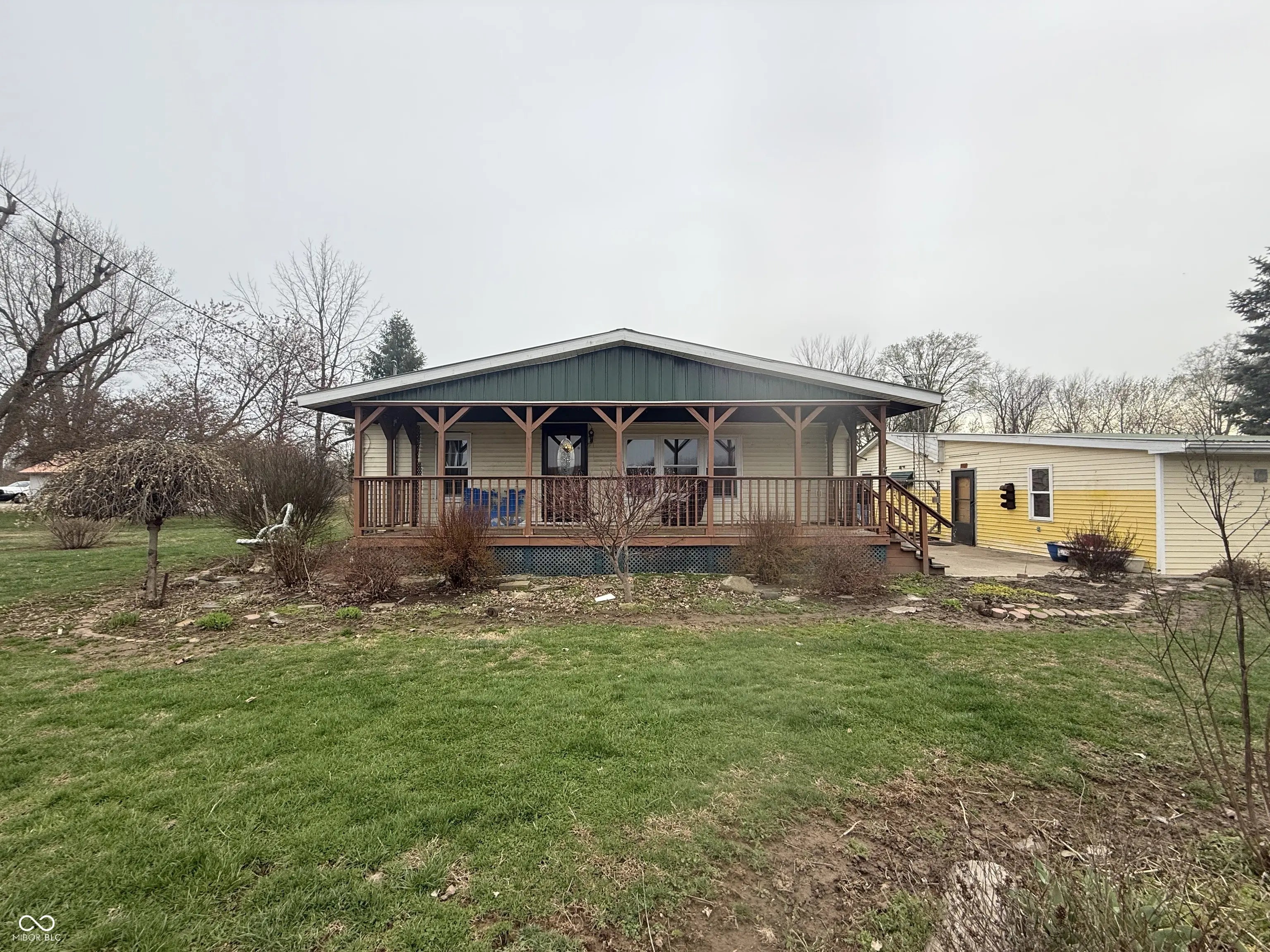 Photo of 401 E Ferry Street Cayuga, IN 47928