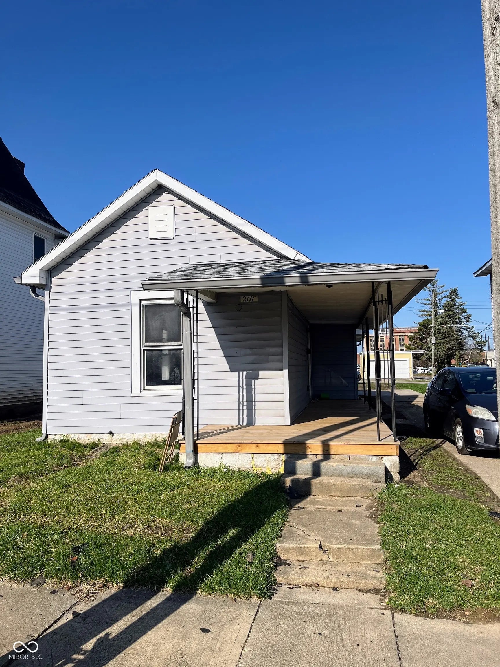 2111 Central Avenue, Anderson