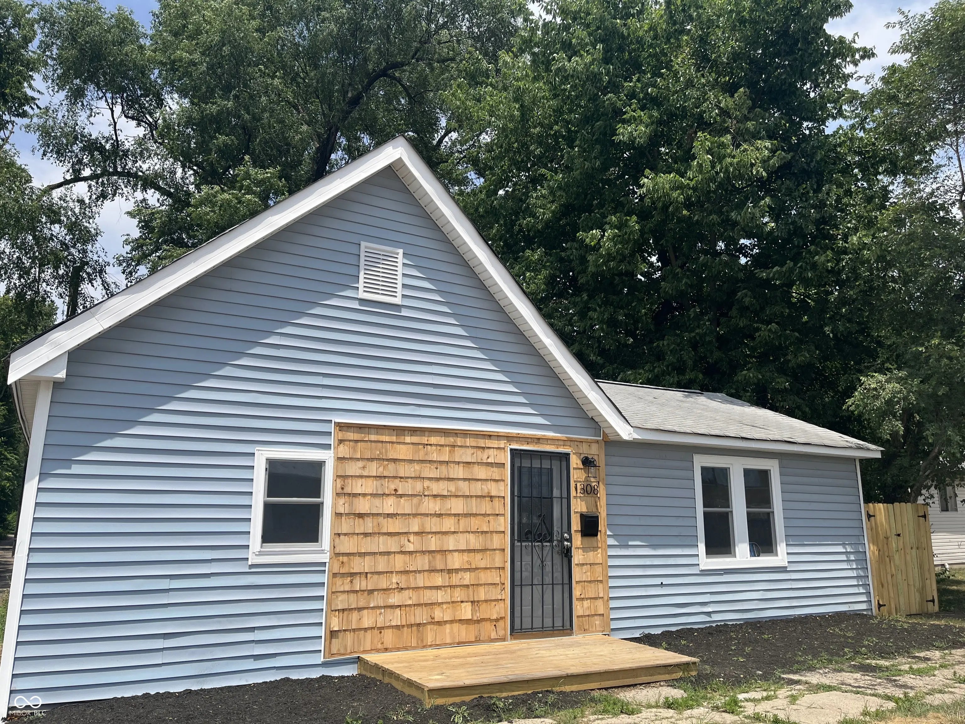 Photo of 1308 W 18th Street Indianapolis, IN 46202