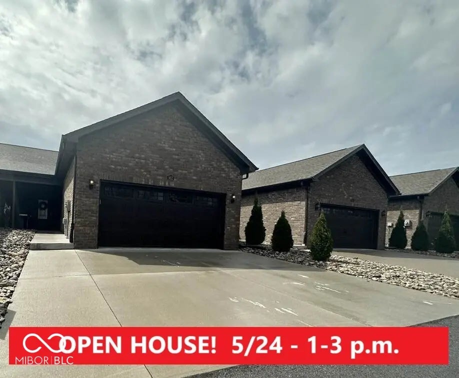 Photo of 902 Glenwood Gardens Drive Sellersburg, IN 47172