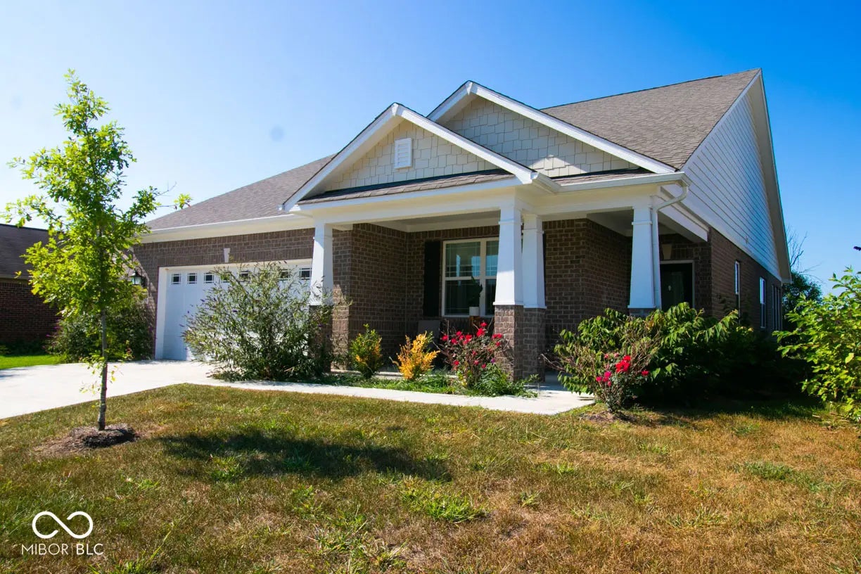 13290 N White Cloud Court, Camby