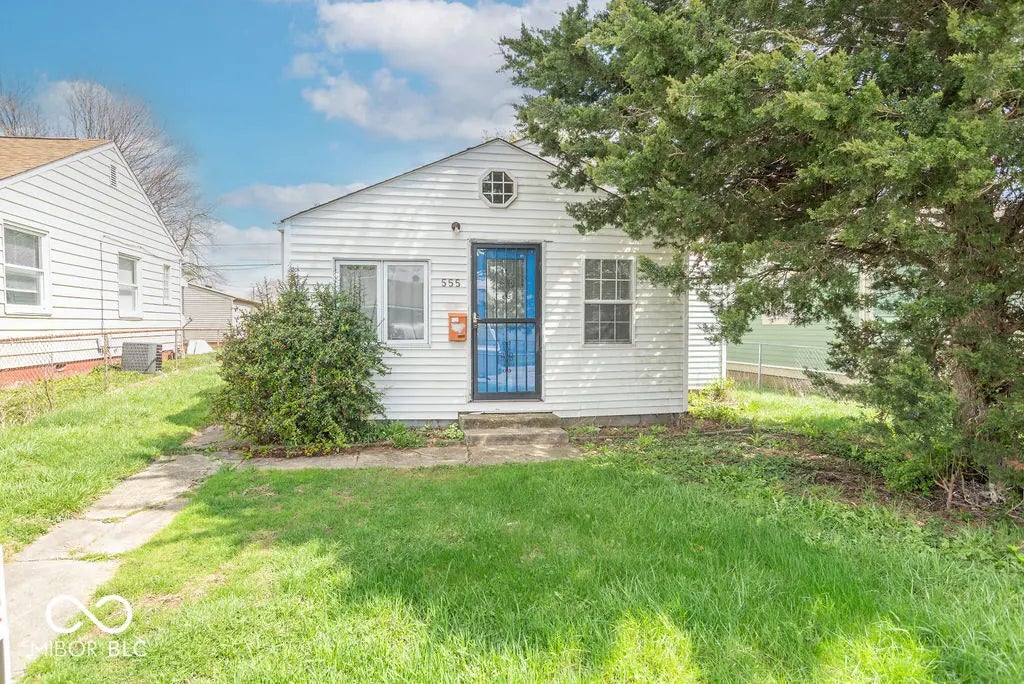 555 Leeds Avenue, Indianapolis