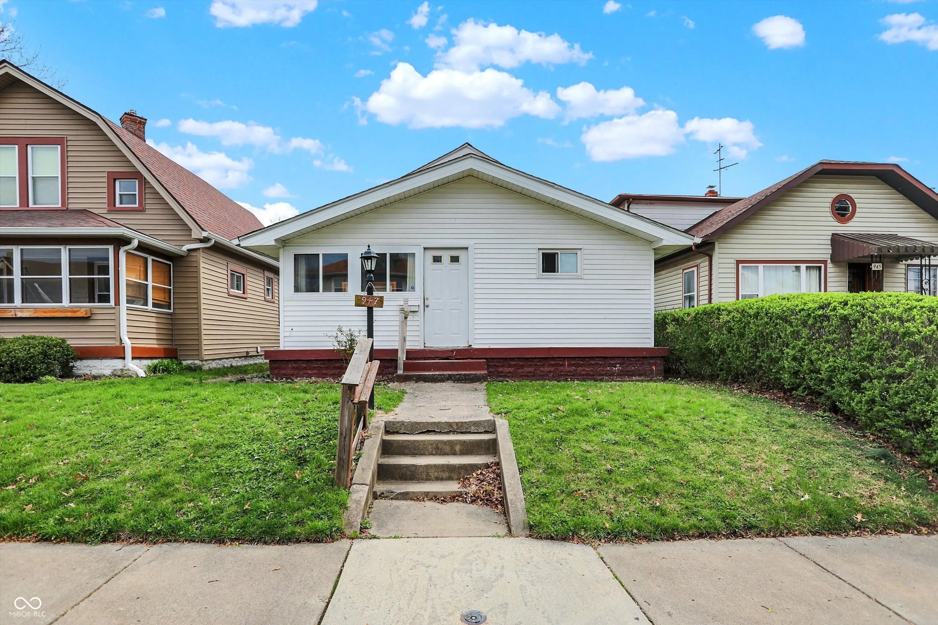 947 E Bradbury Avenue, Indianapolis