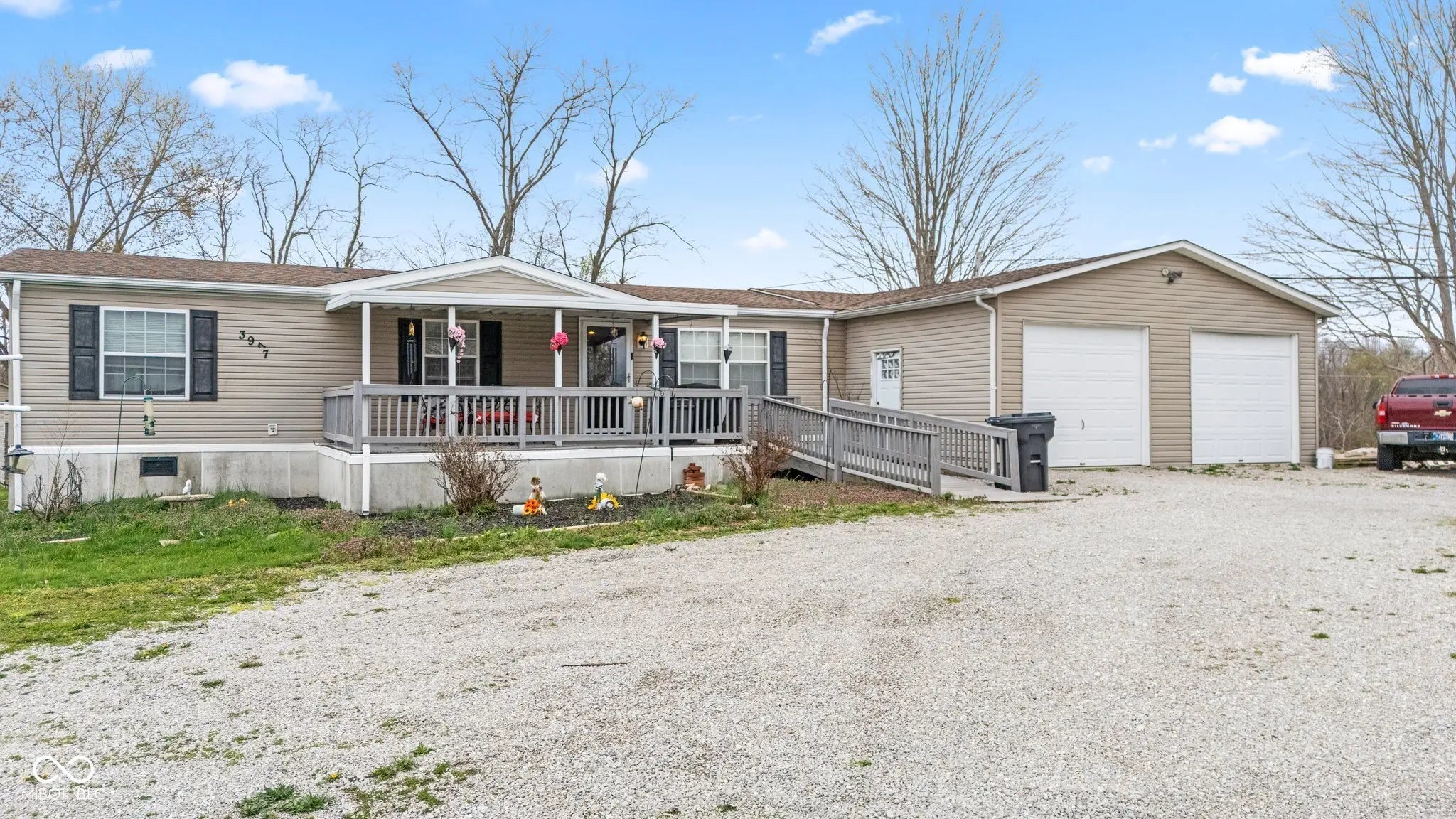 3977 Abbey Way, North Vernon