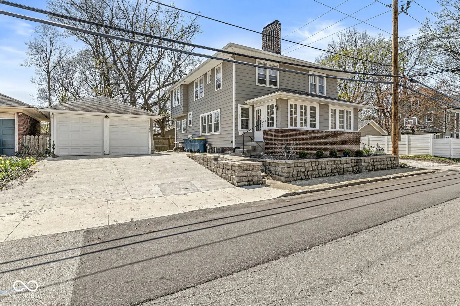 525 E 52nd Street, Indianapolis