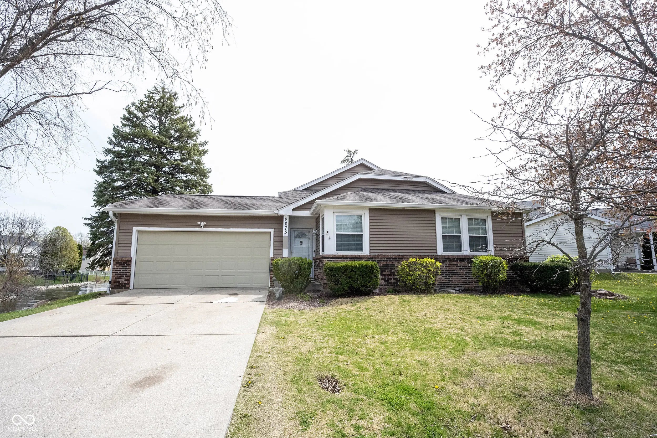 8075 N Cardinal Cove W, Indianapolis