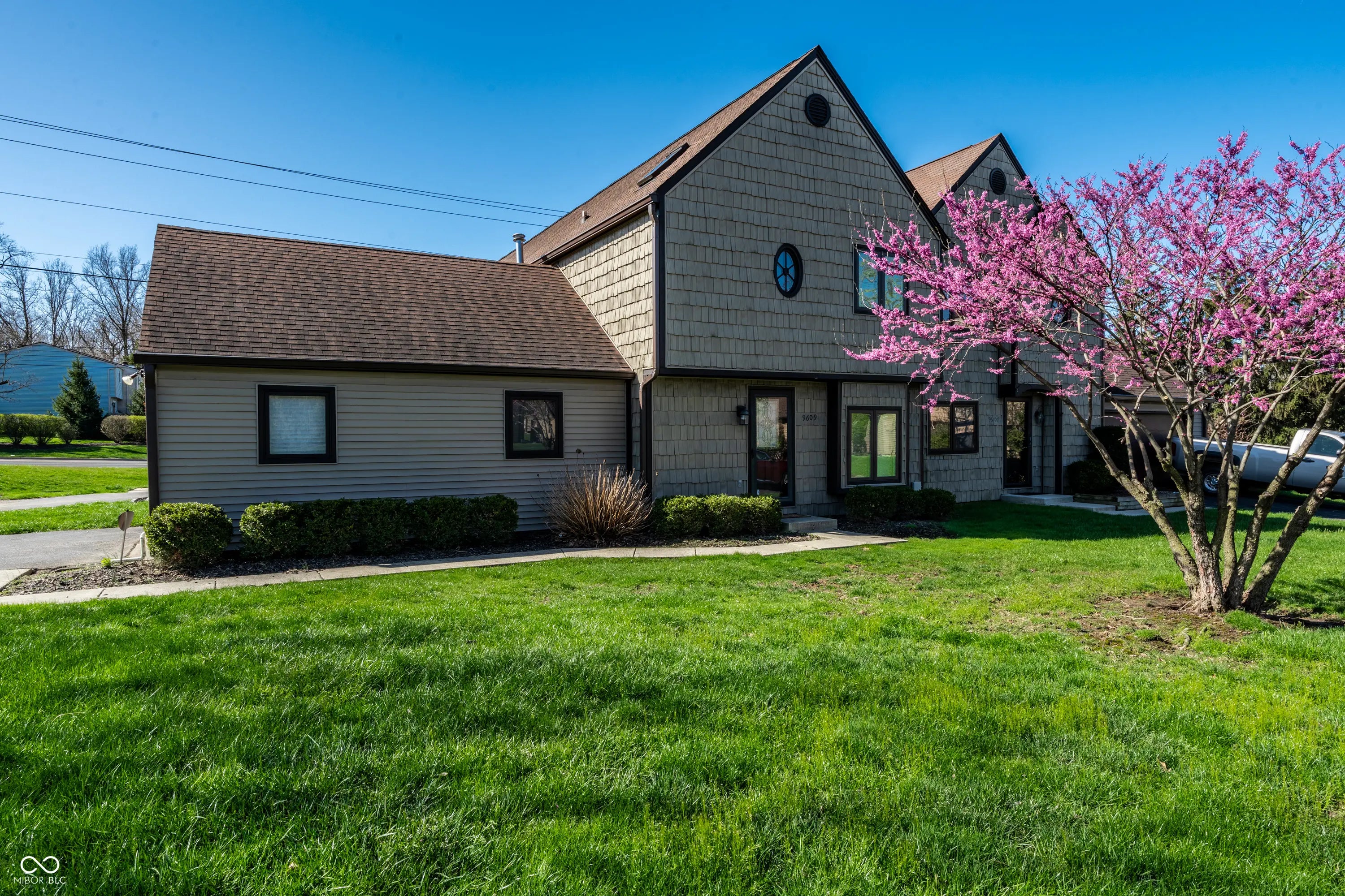 9609 Highgate Circle N, Indianapolis