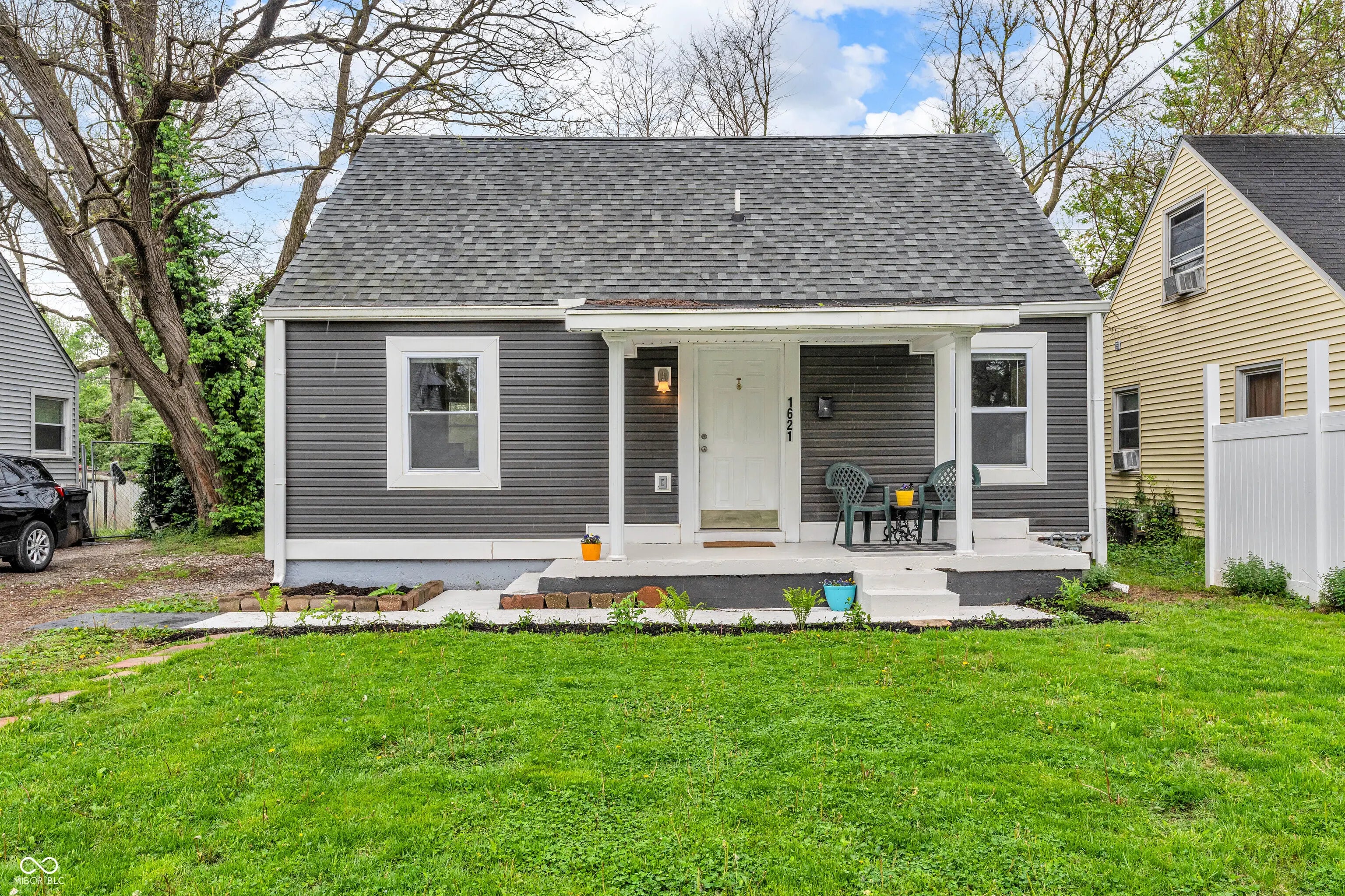 1621 E 44th Street, Indianapolis