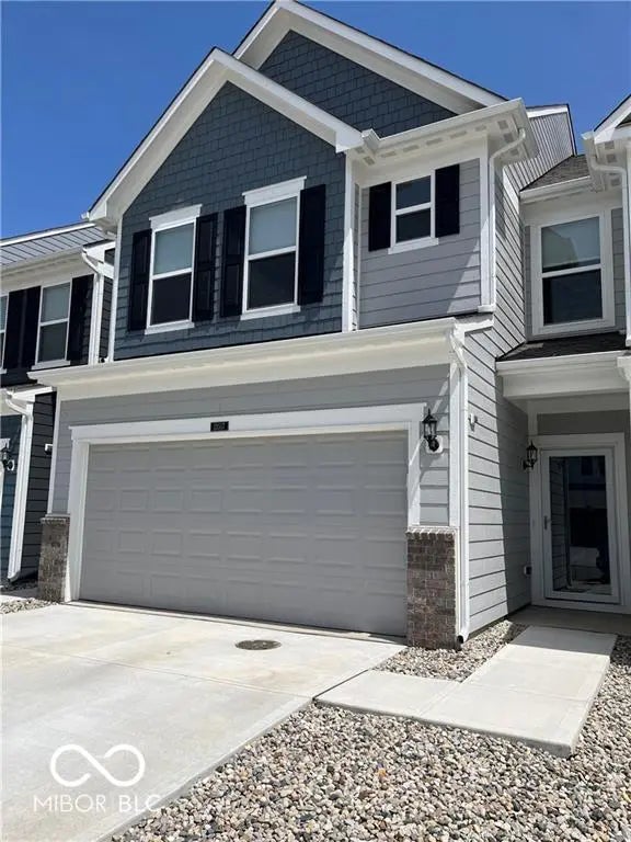 13517 Dewpoint Lane, Fishers