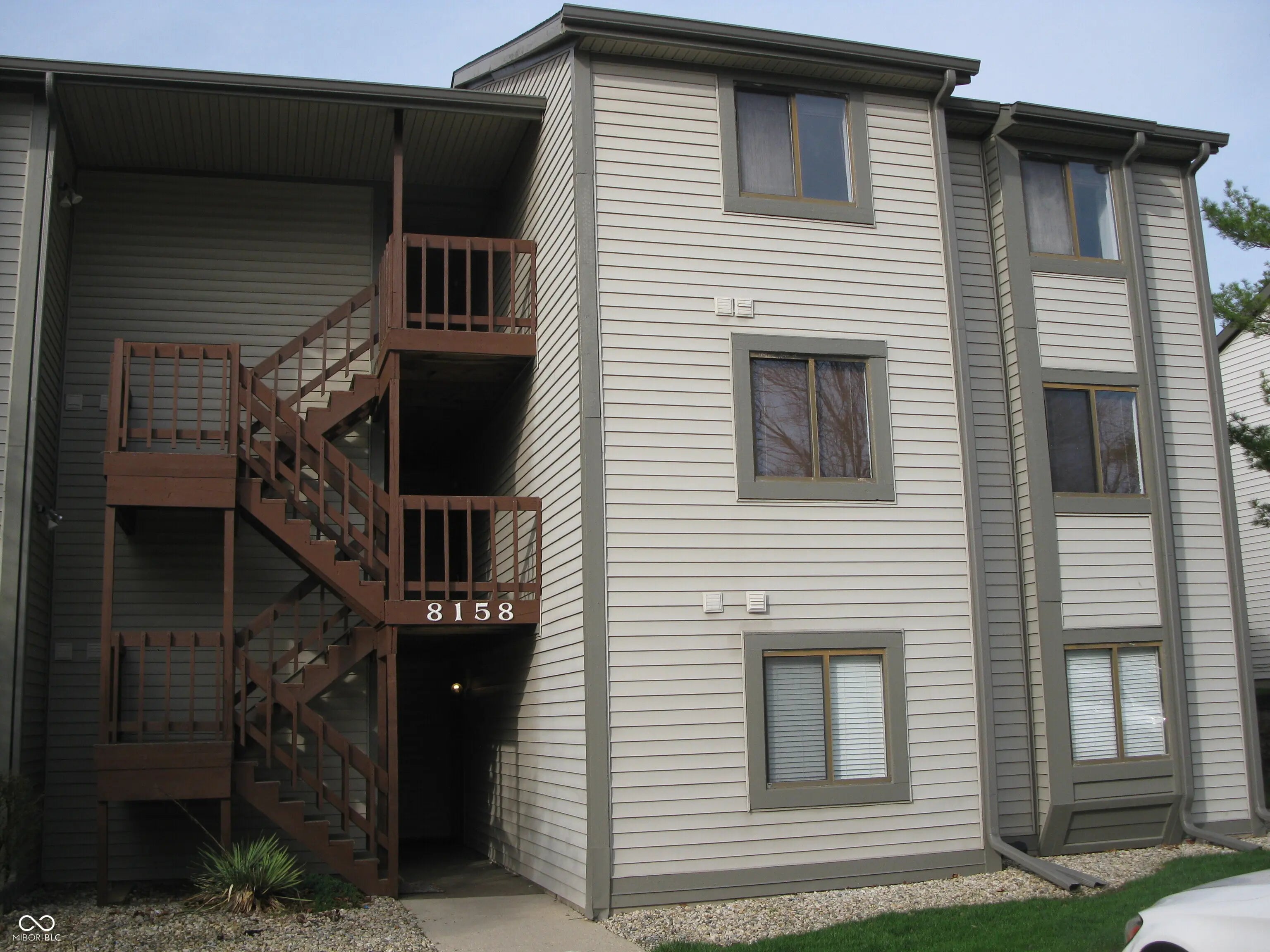 8158 Shorewalk Drive F, Indianapolis
