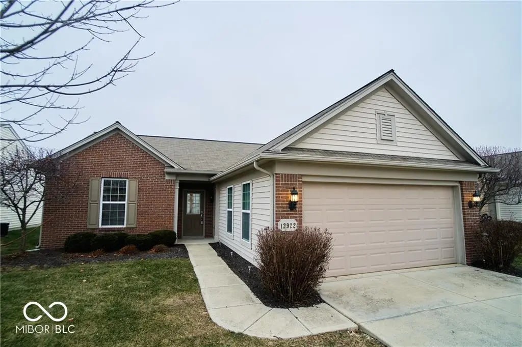 12922 Oxbridge Place, Fishers