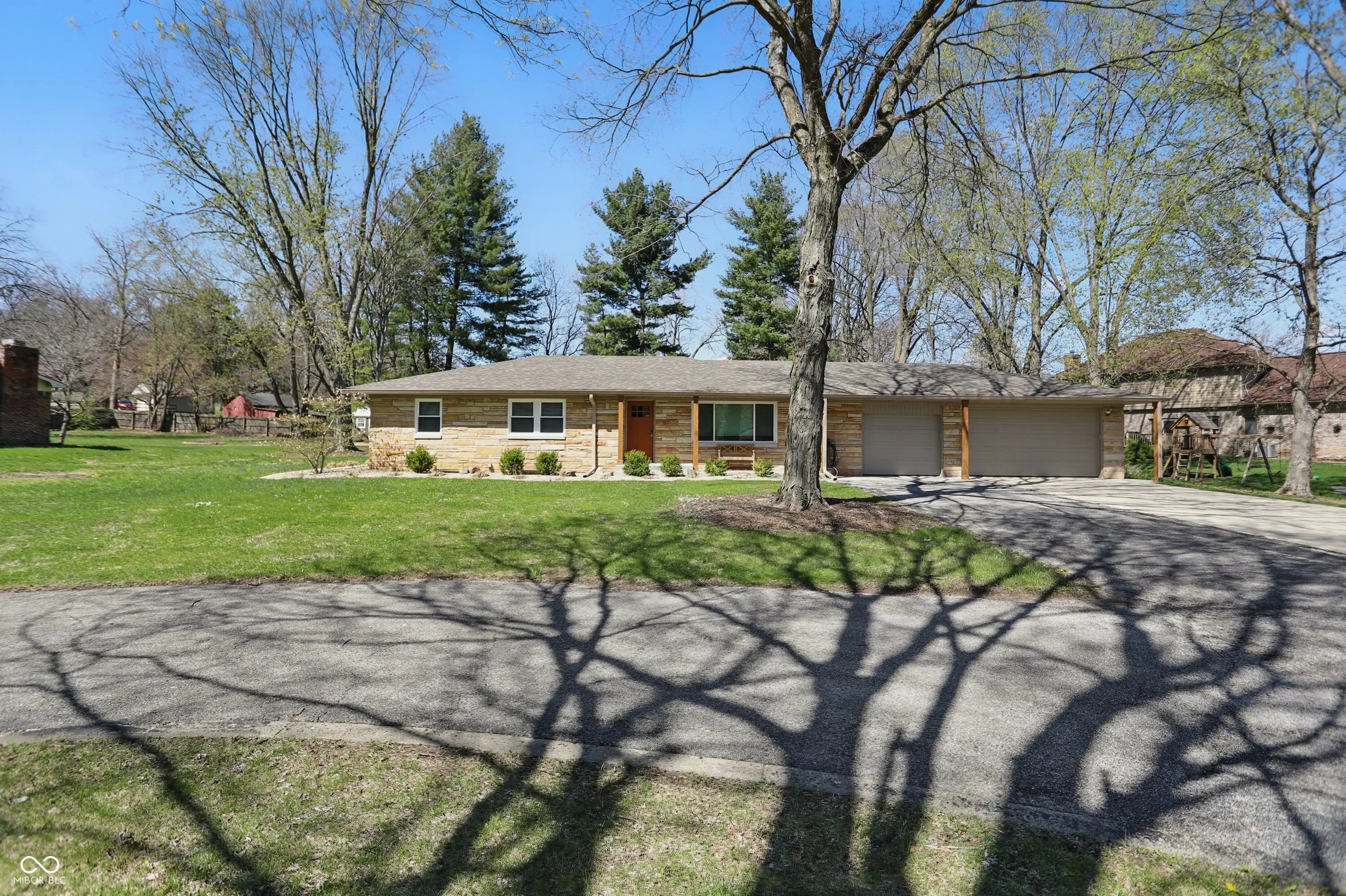 1750 W Stop 11 Road, Indianapolis