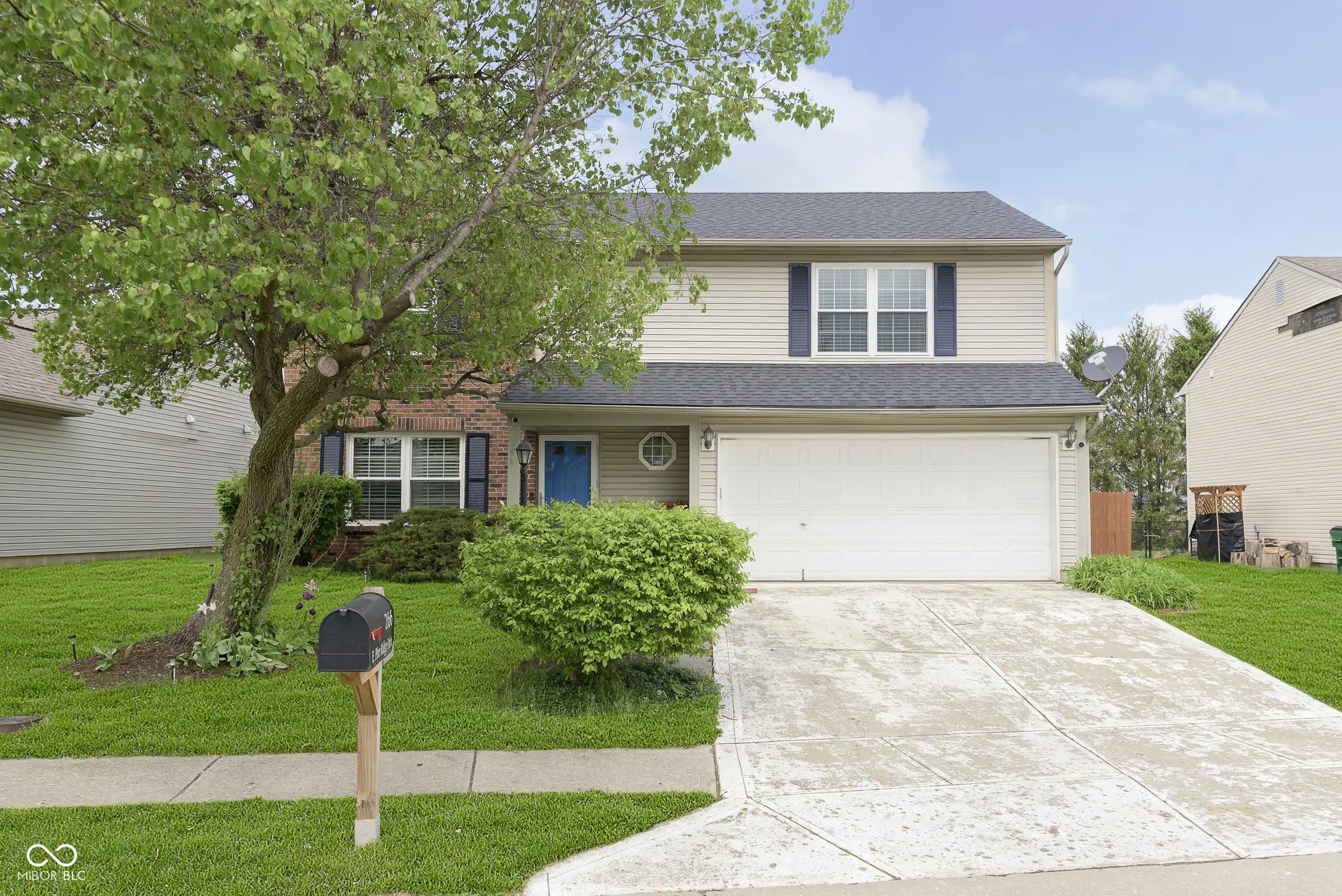 266 E Pine Ridge Drive, Westfield