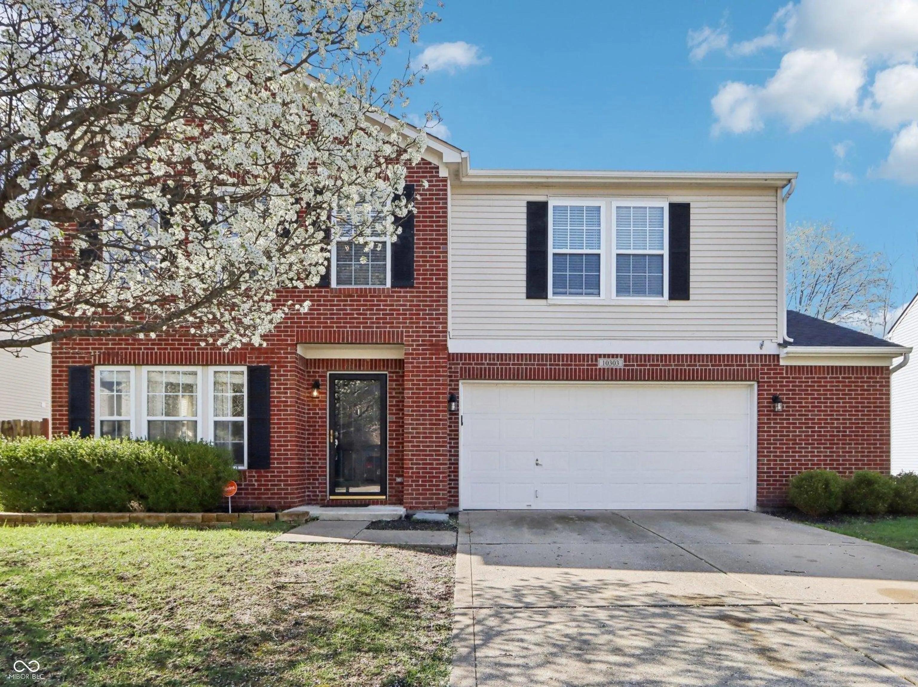 10303 Memorial Knoll Drive, Indianapolis