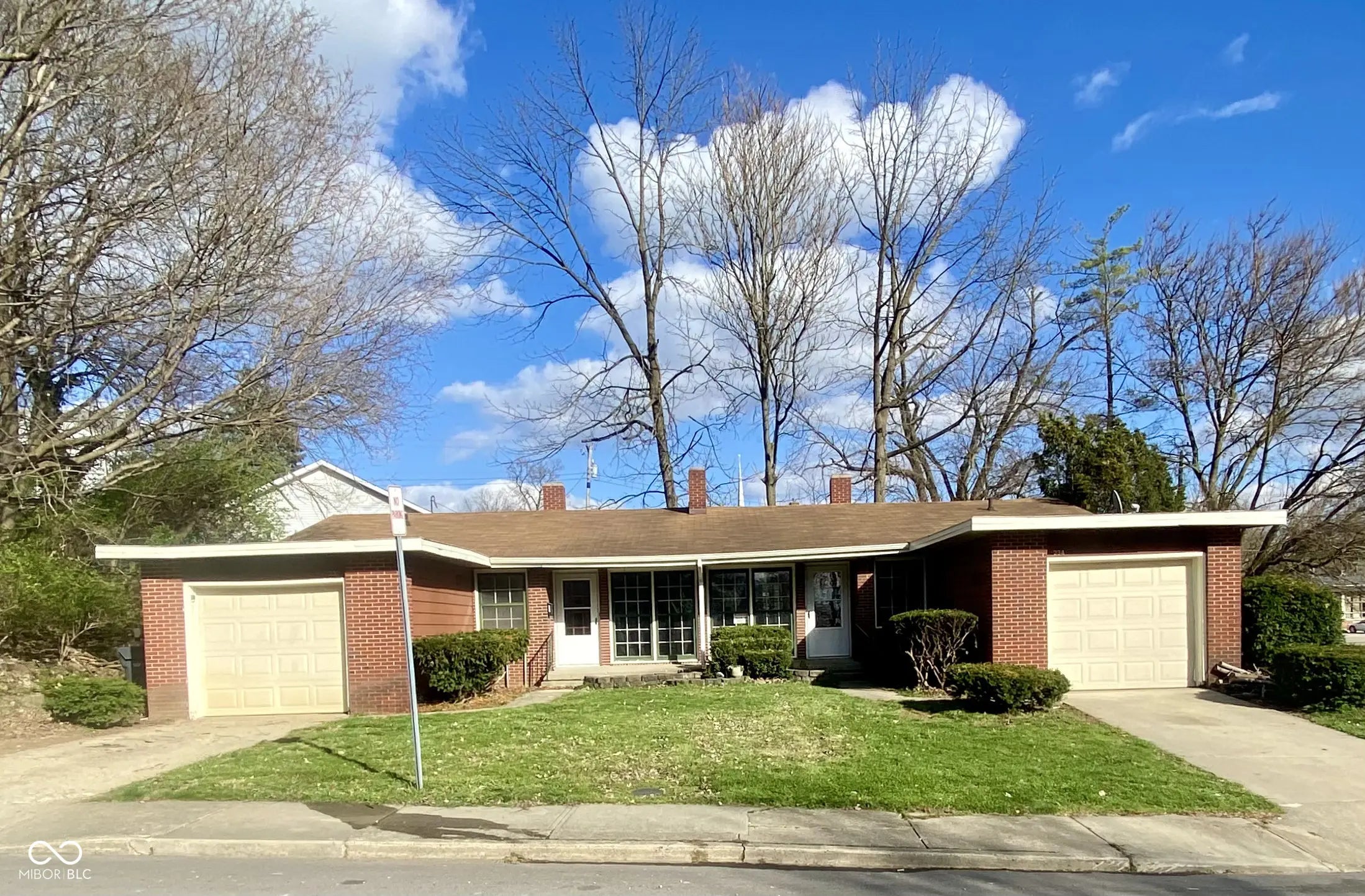 Photo of 334 Central Avenue Anderson, IN 46012