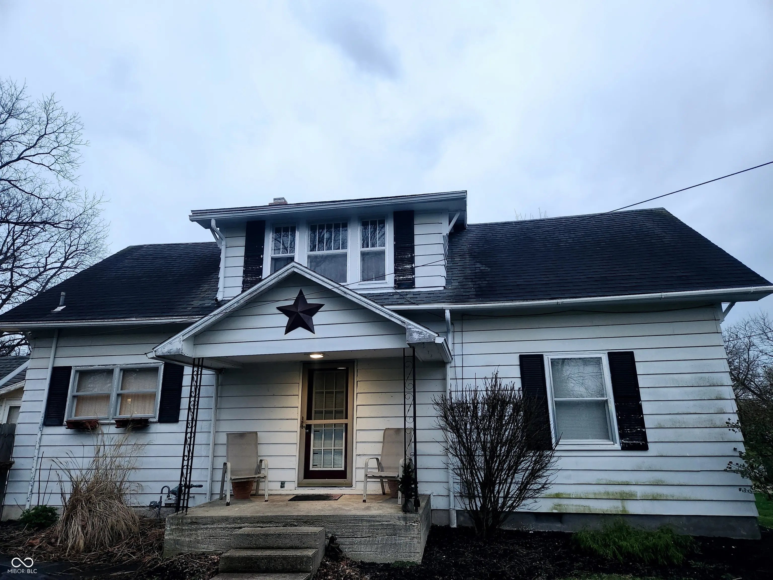 Photo of 141 S Parker Avenue Albany, IN 47320