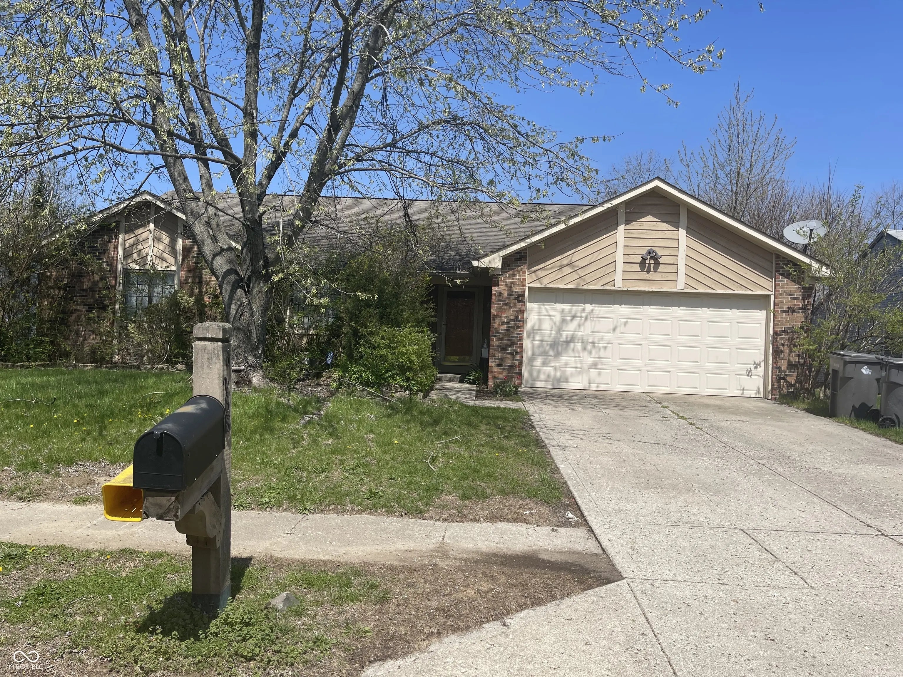6268 Glenshire Lane, Indianapolis